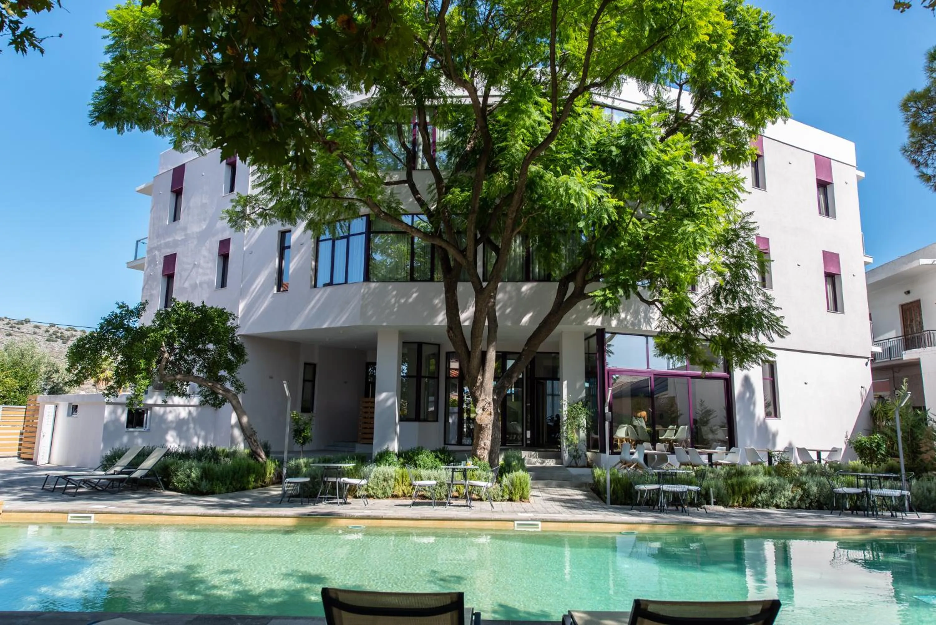 Property building in Avra Nafpliou