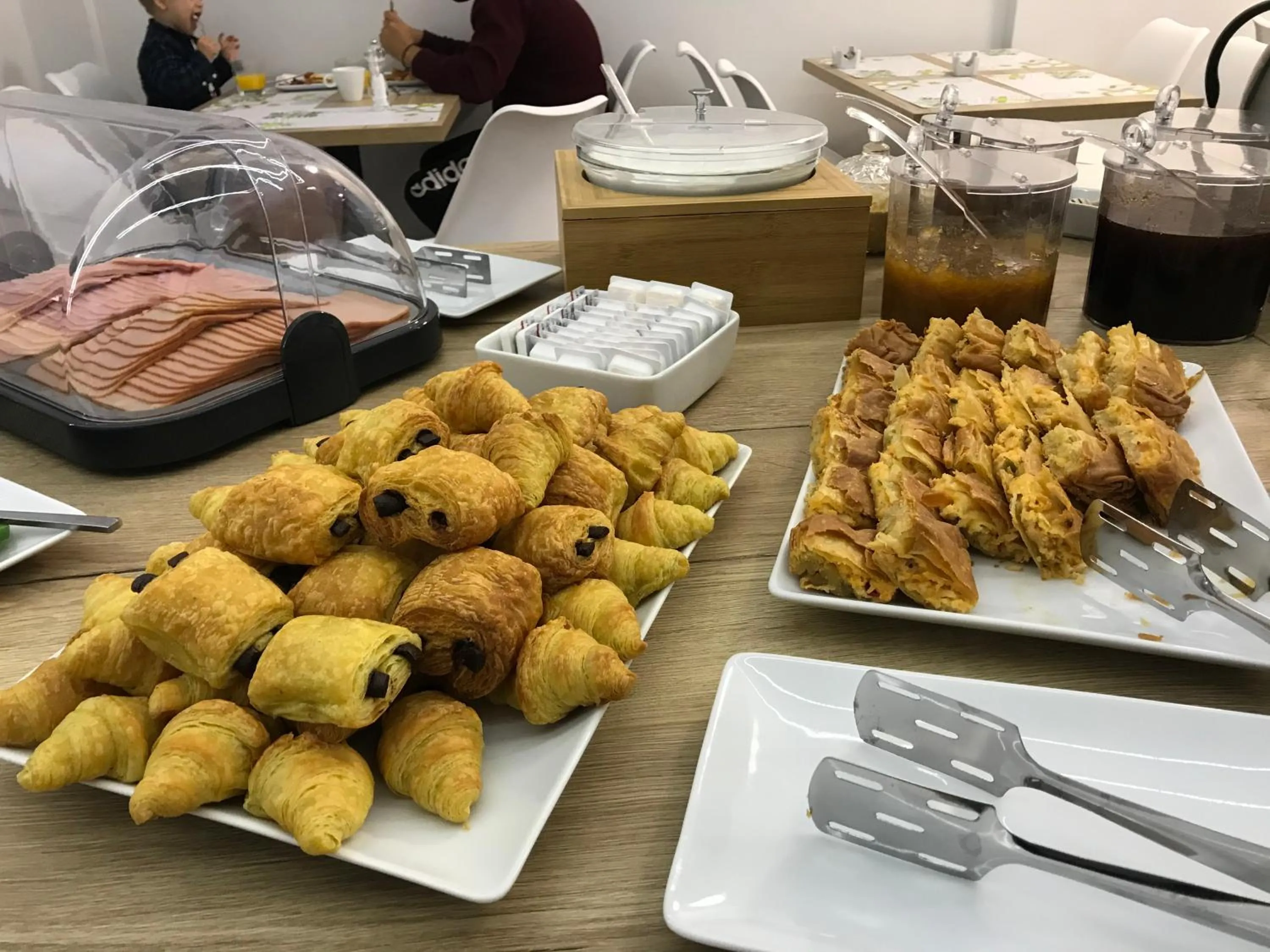 Food and drinks in Avra Nafpliou