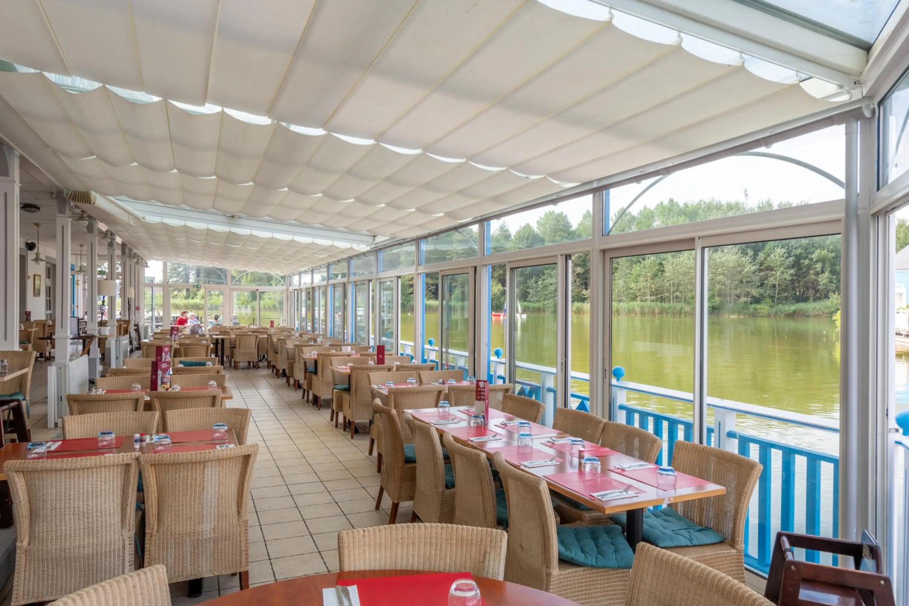 Restaurant/places to eat in Village Pierre & Vacances Belle Dune