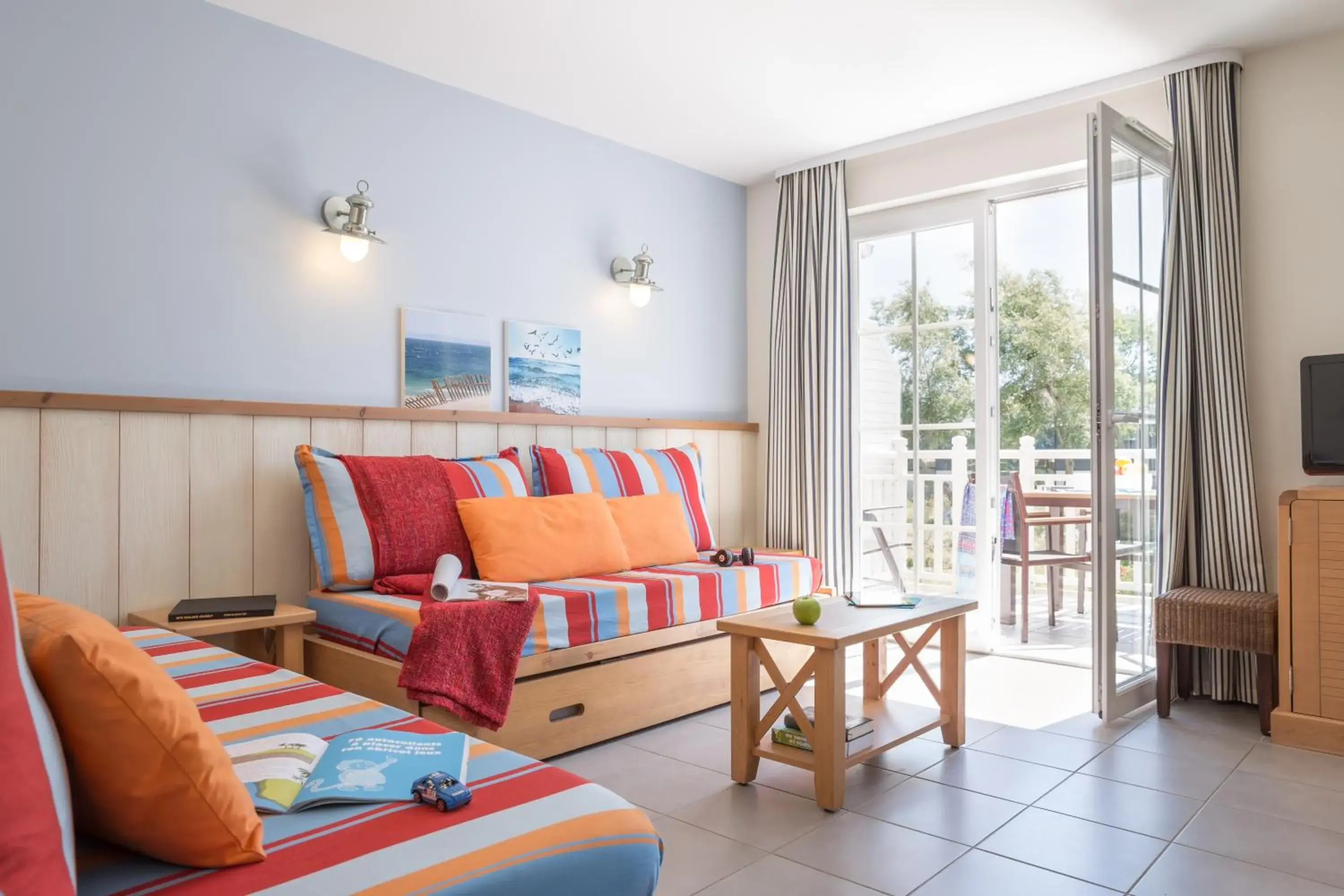 Two-Bedroom Apartment with Terrace or Balcony (6 People) in Village Pierre & Vacances Belle Dune Two-Bedroom Apartment with Terrace or Balcony (6 People) in Village Pierre & Vacances Belle Dune