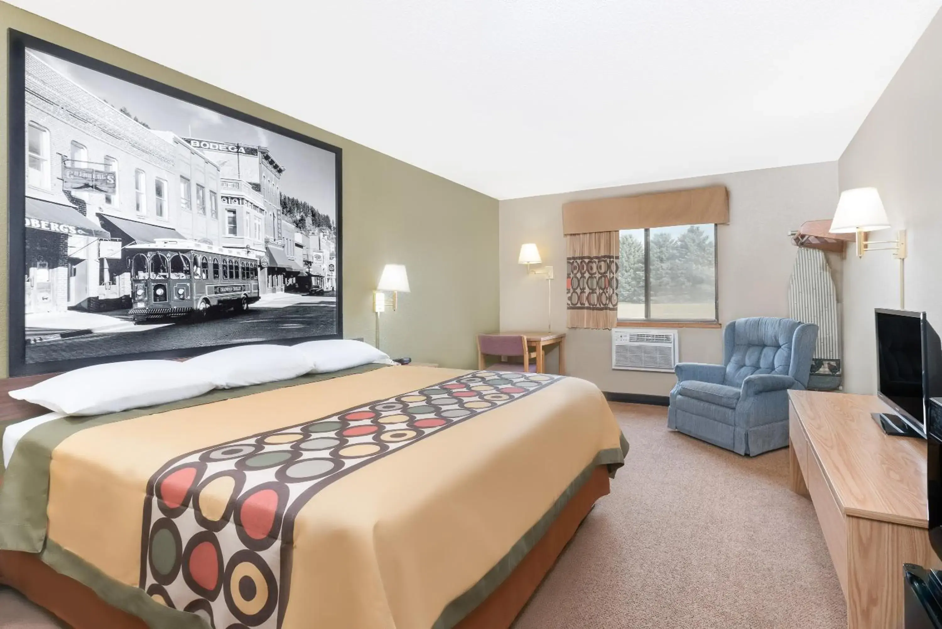 King Room - Mobility Access/Non-Smoking in Super 8 by Wyndham Winner SD King Room - Mobility Access/Non-Smoking in Super 8 by Wyndham Winner SD