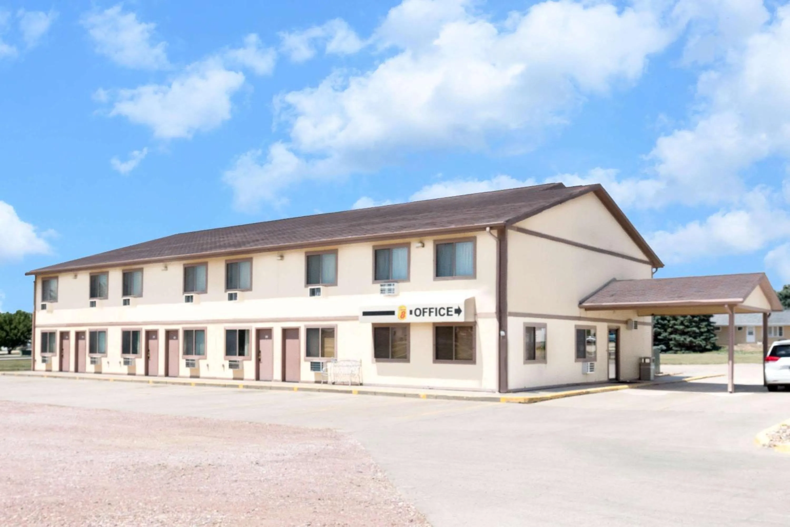 Property building in Super 8 by Wyndham Winner SD