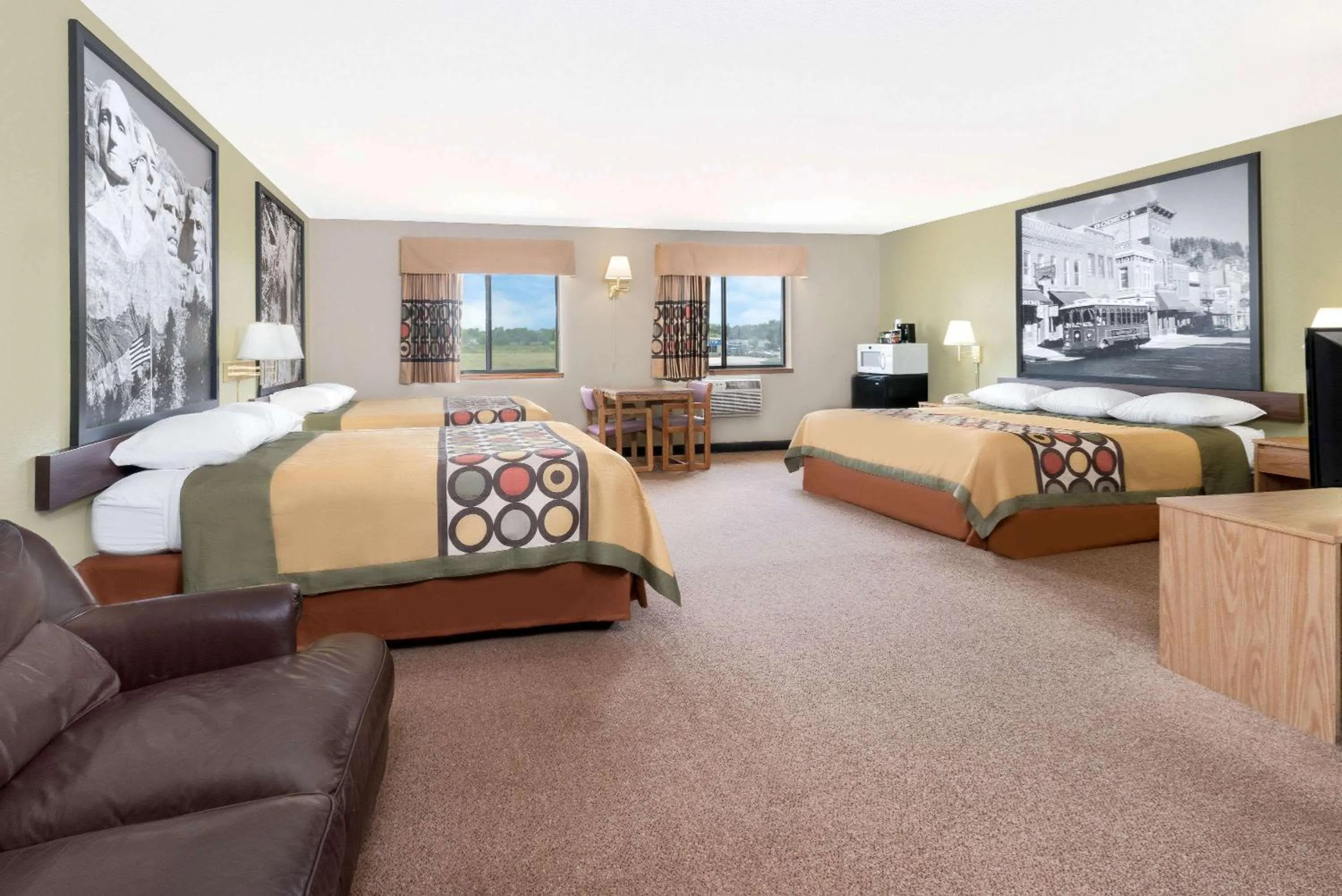 Photo of the whole room, Bed in Super 8 by Wyndham Winner SD
