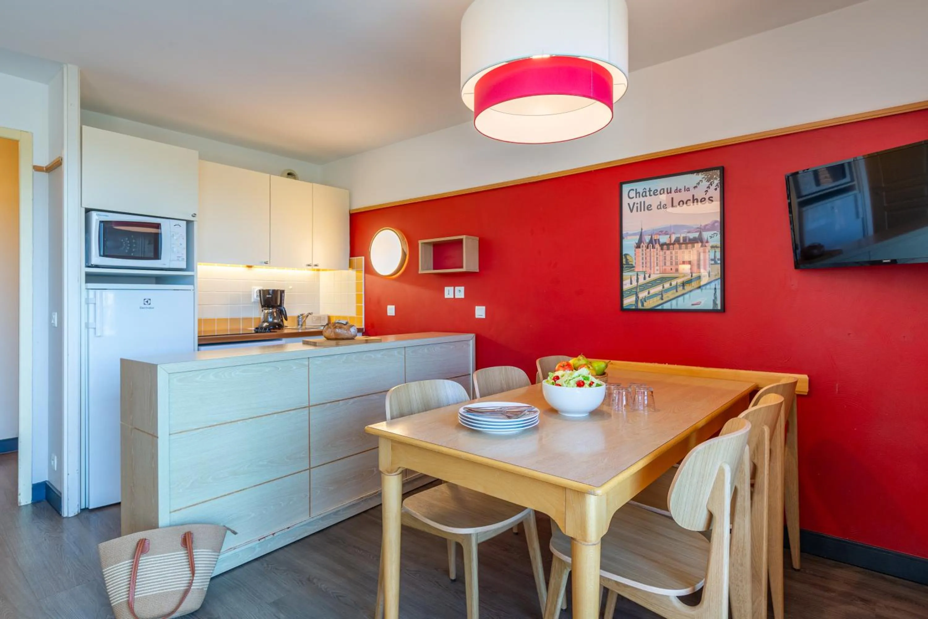 TV and multimedia in Pierre & Vacances Le Moulin des Cordeliers