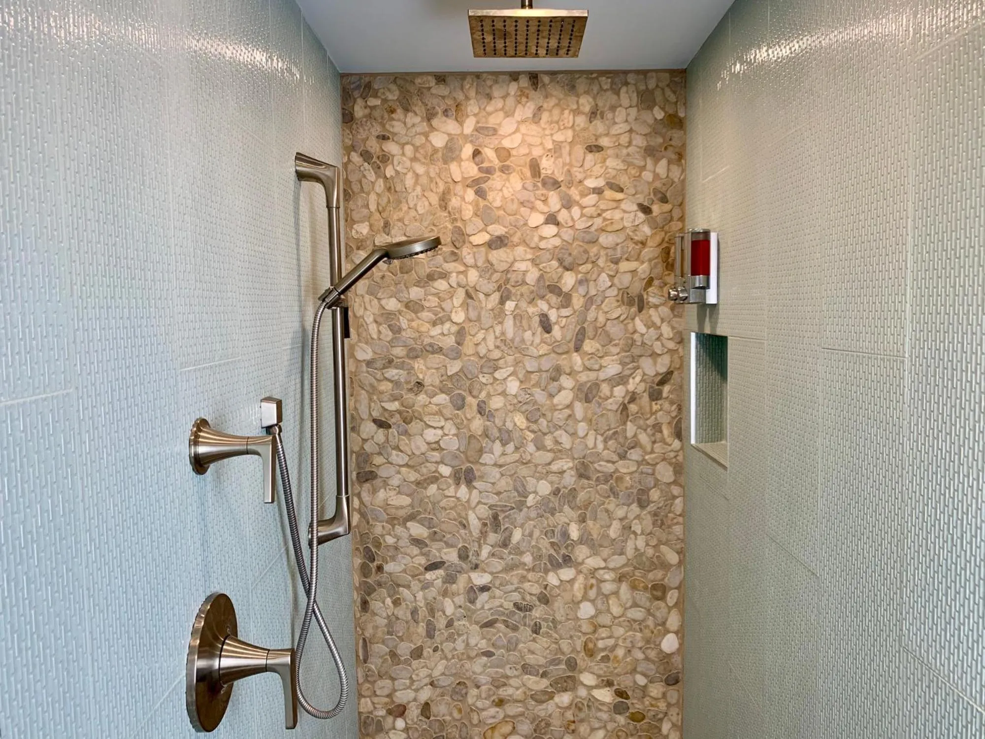 Vista Grande Resort - A Gay Men's Resort