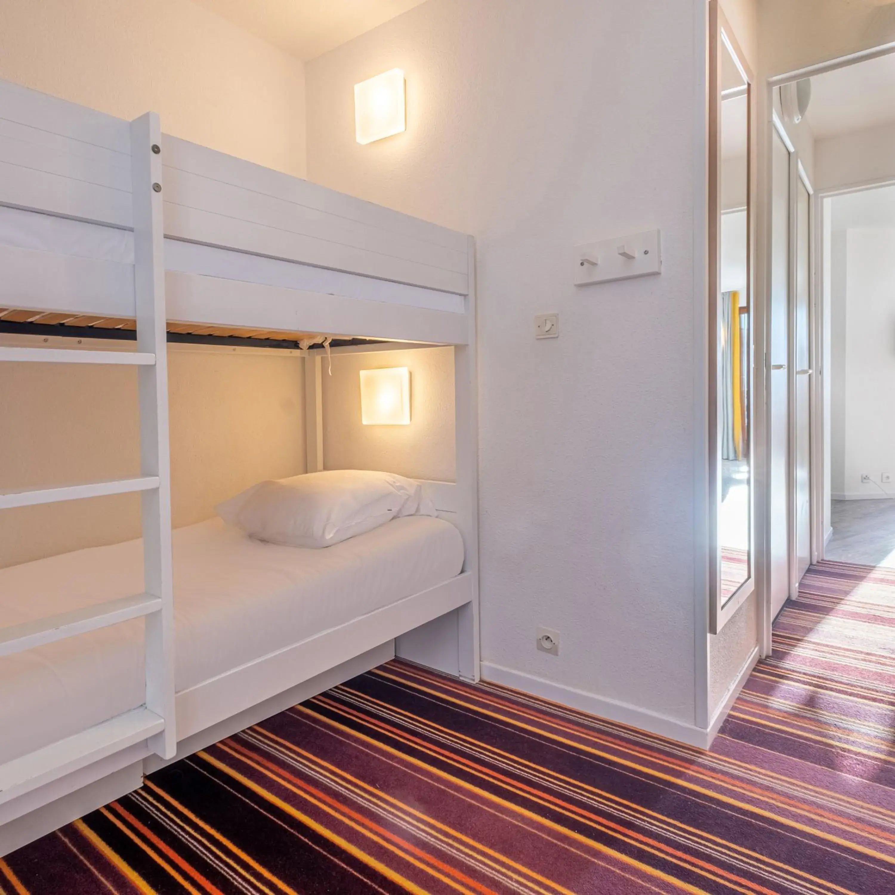 One-Bedroom Apartment with Sleeping Alcove - Open Mountain View (6 People) in Résidence Pierre & Vacances Saskia Falaise One-Bedroom Apartment with Sleeping Alcove - Open Mountain View (6 People) in Résidence Pierre & Vacances Saskia Falaise