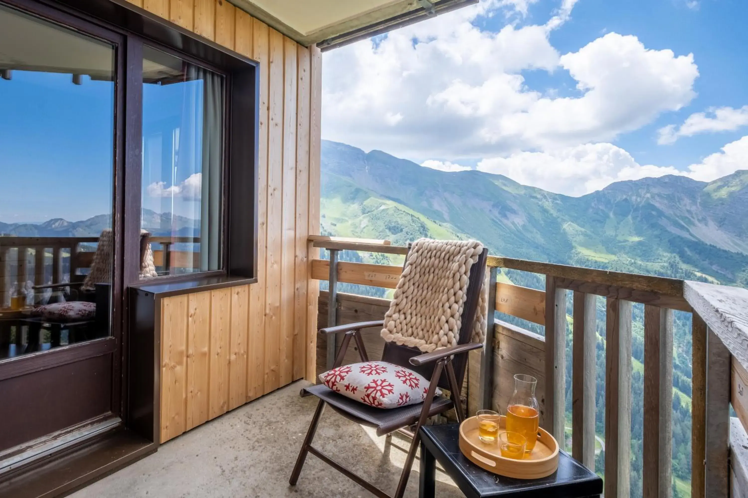 One-Bedroom Apartment with Sleeping Alcove - Open Mountain View (6 People) in Résidence Pierre & Vacances Saskia Falaise One-Bedroom Apartment with Sleeping Alcove - Open Mountain View (6 People) in Résidence Pierre & Vacances Saskia Falaise