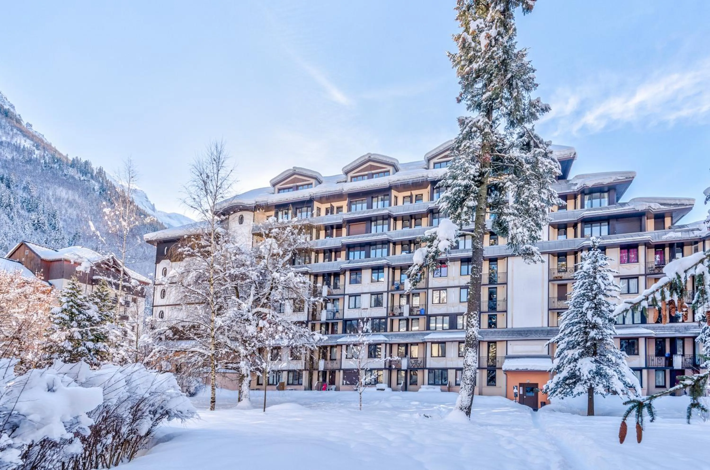 Property building in Résidence Pierre & Vacances Le Chamois Blanc