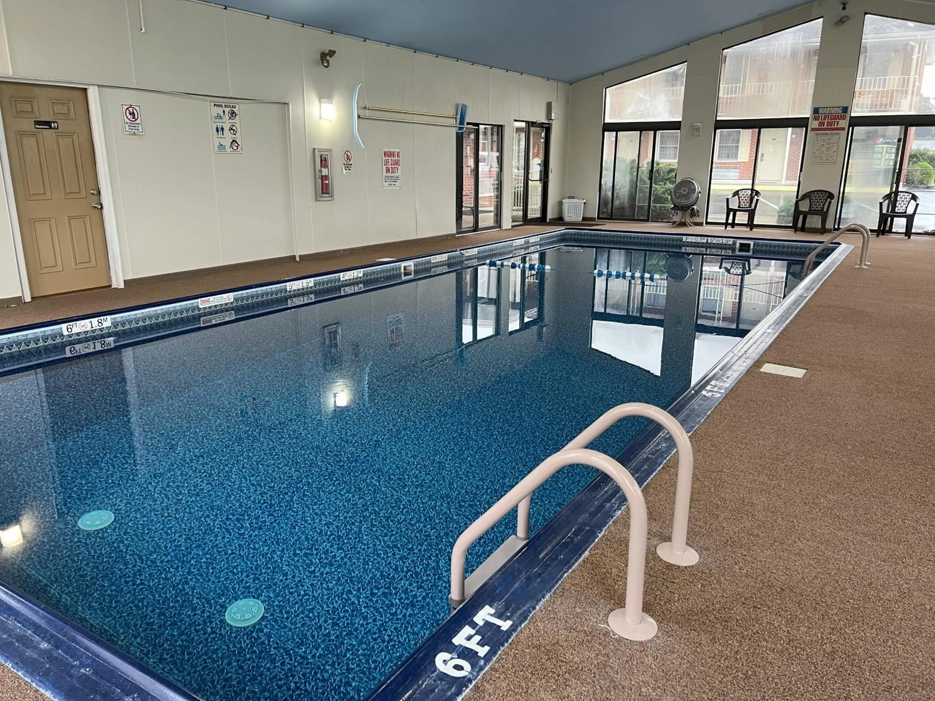 Swimming pool in Travelodge by Wyndham Hershey