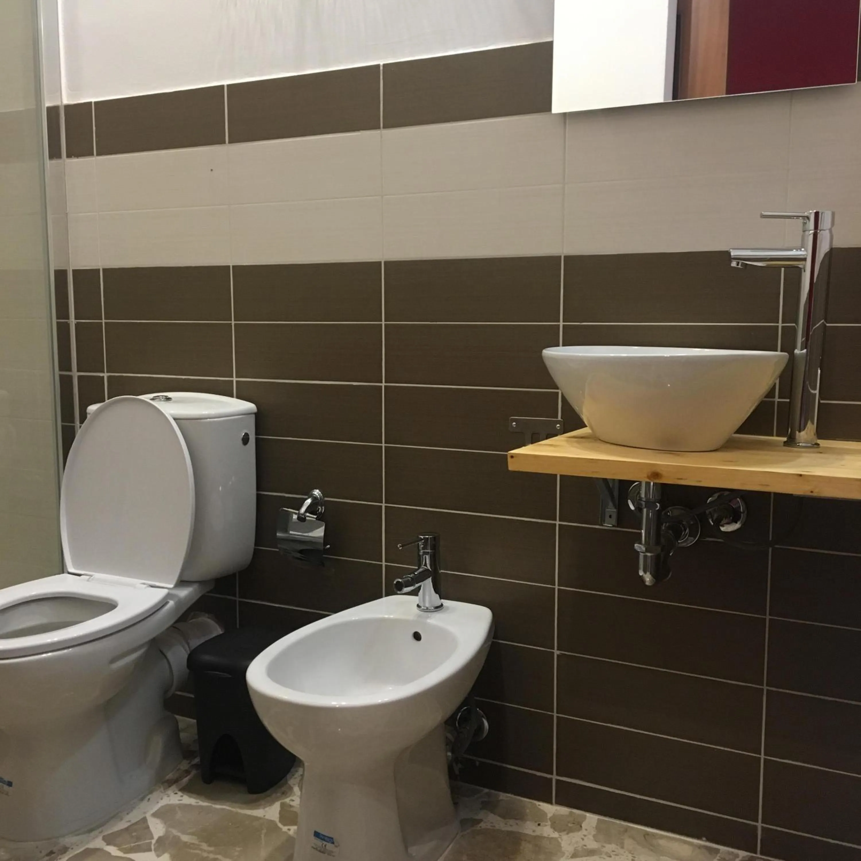 Shower in Le Gorgoni b&b