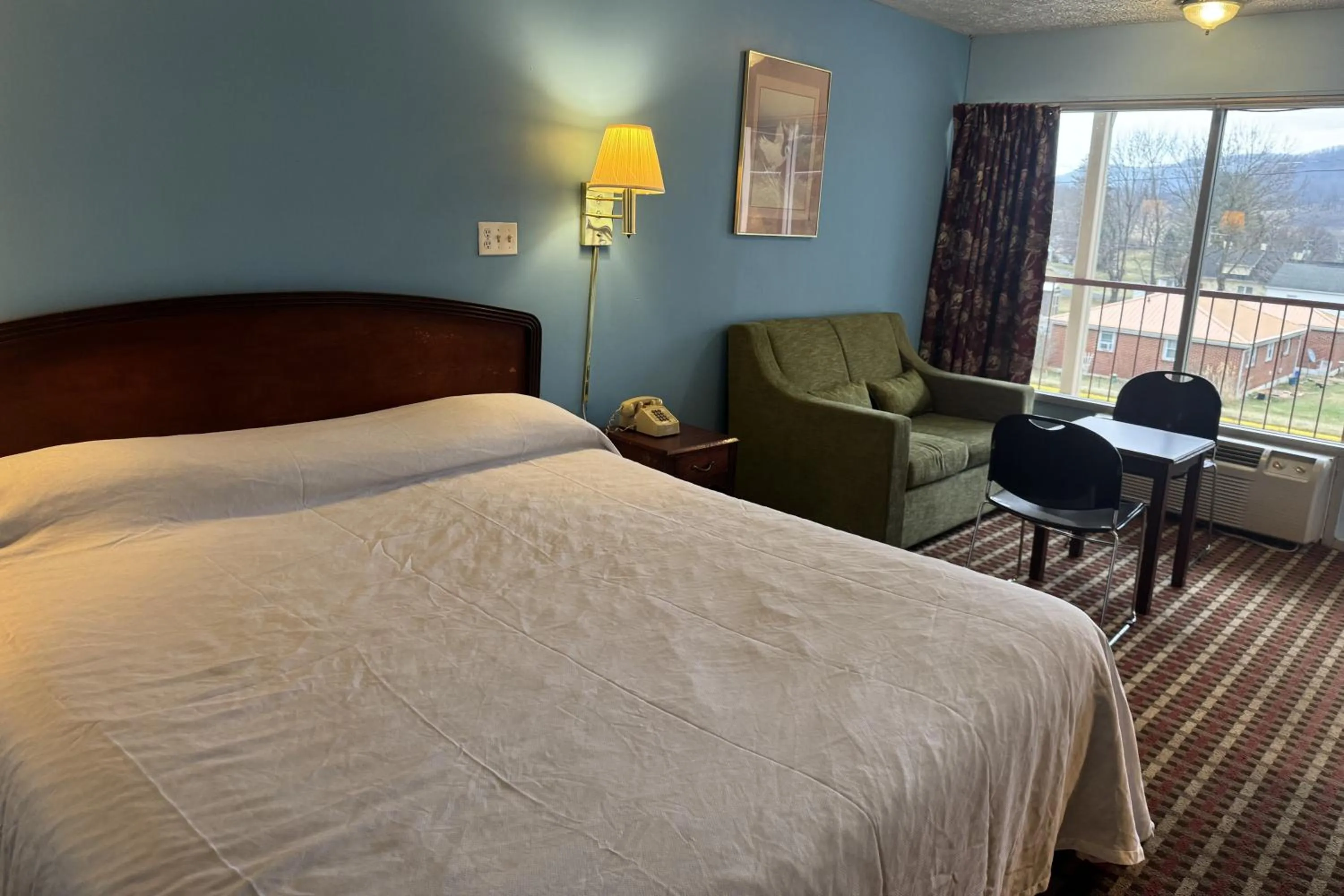 Bedroom, Bed in Capital O Fincastle Motor Inn Tazewell