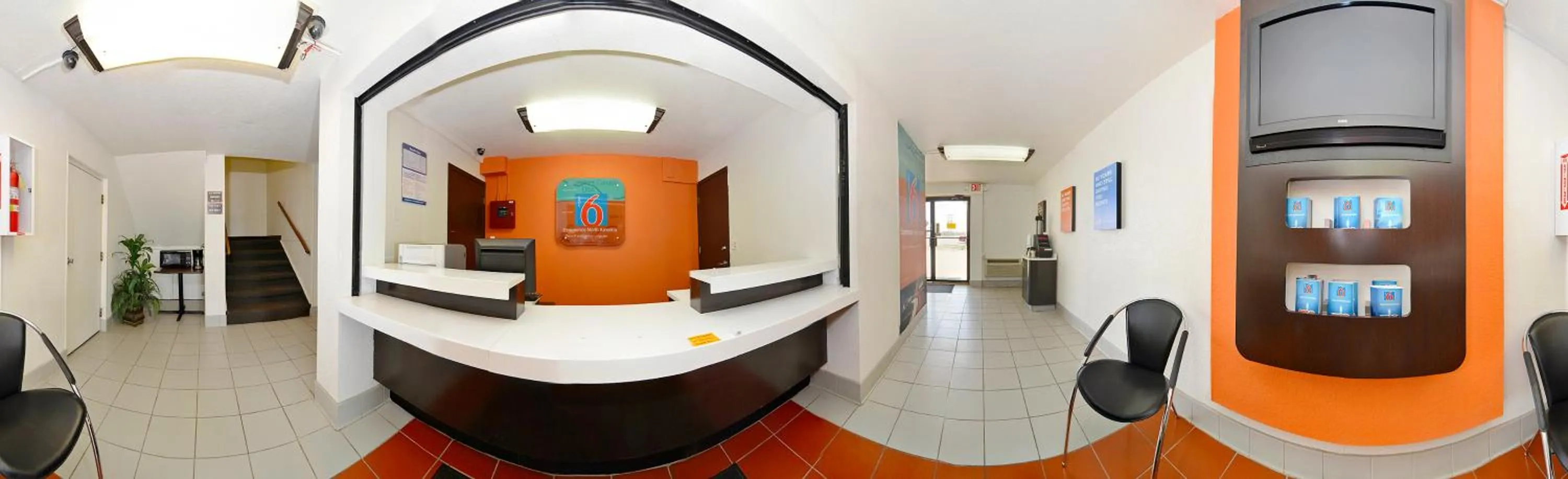 Lobby or reception, Bed in Motel 6-South Haven, KS