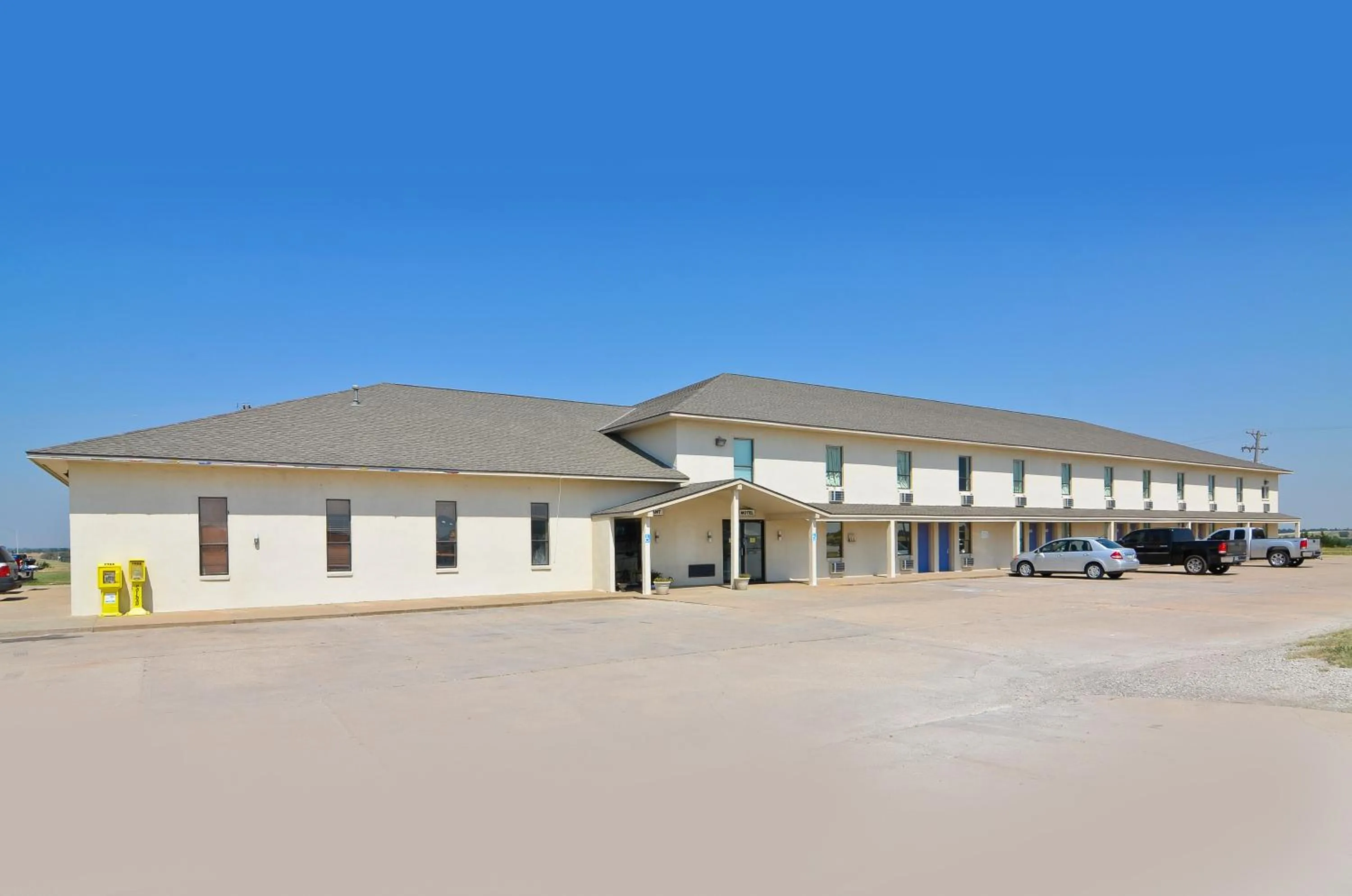 Property building in Motel 6-South Haven, KS