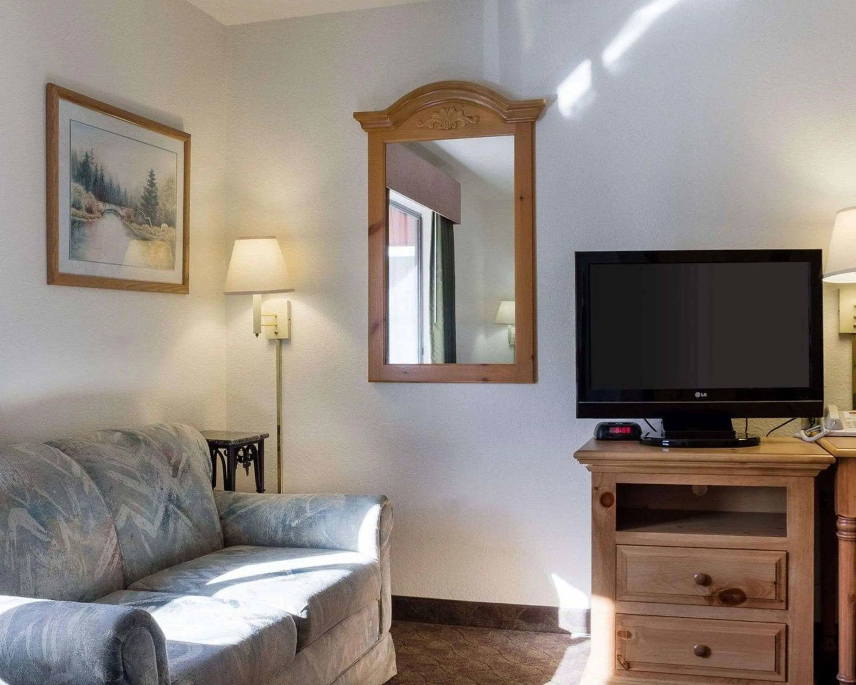 Photo of the whole room in Royal Inn Keystone