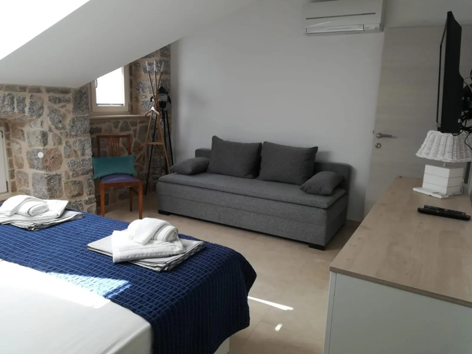 Photo of the whole room, Bed in Villetta Nautica Faggioni