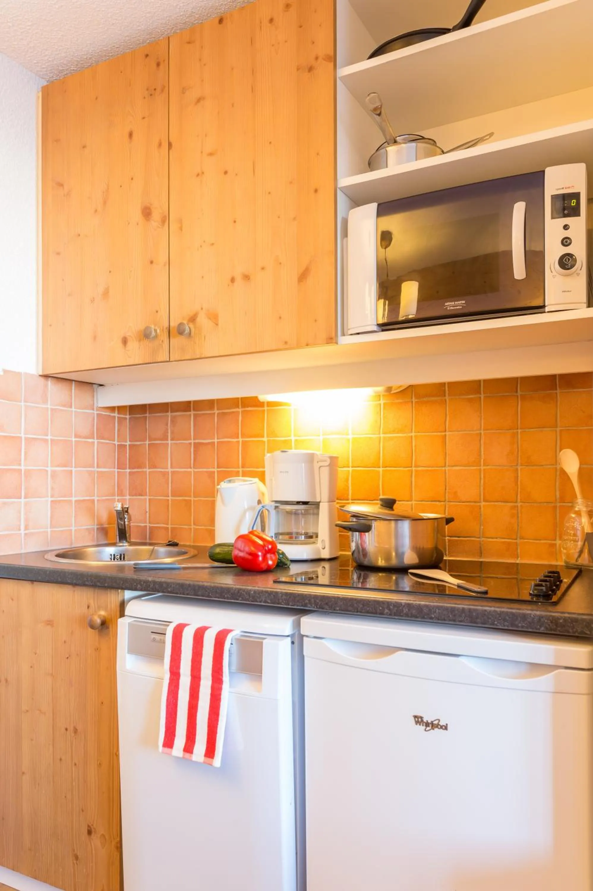 Kitchen or kitchenette in Résidence Pierre & Vacances Les Constellations