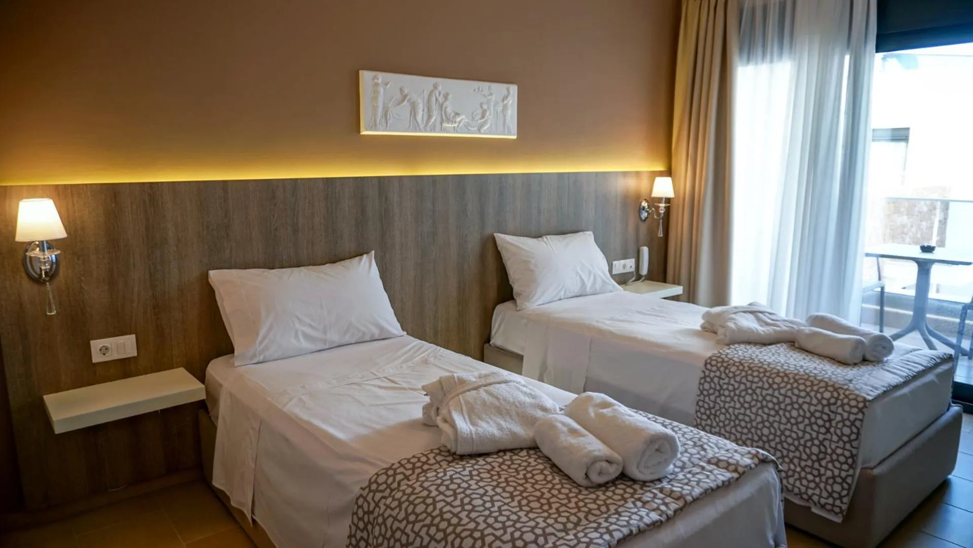 Bedroom, Bed in Agnes Deluxe Hotel