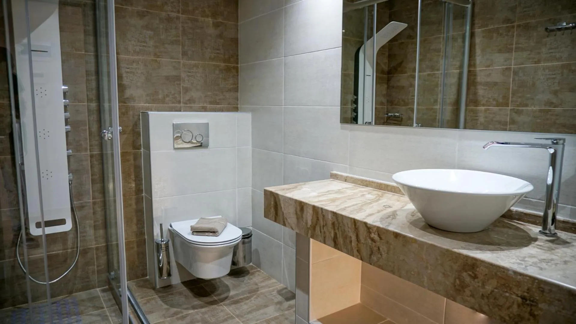 Bathroom in Agnes Deluxe Hotel