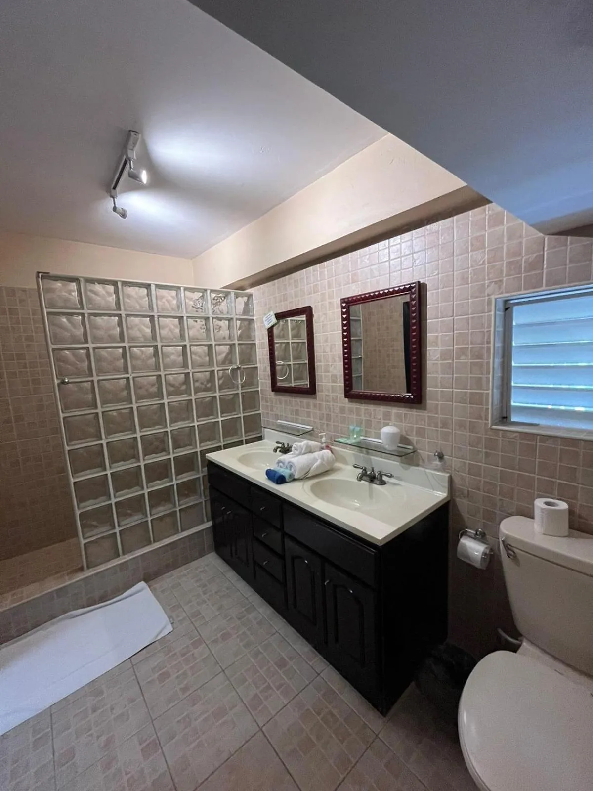 Seaside Chateau Resort