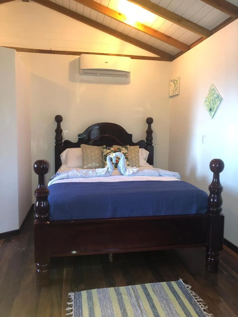 Bed in Seaside Chateau Resort