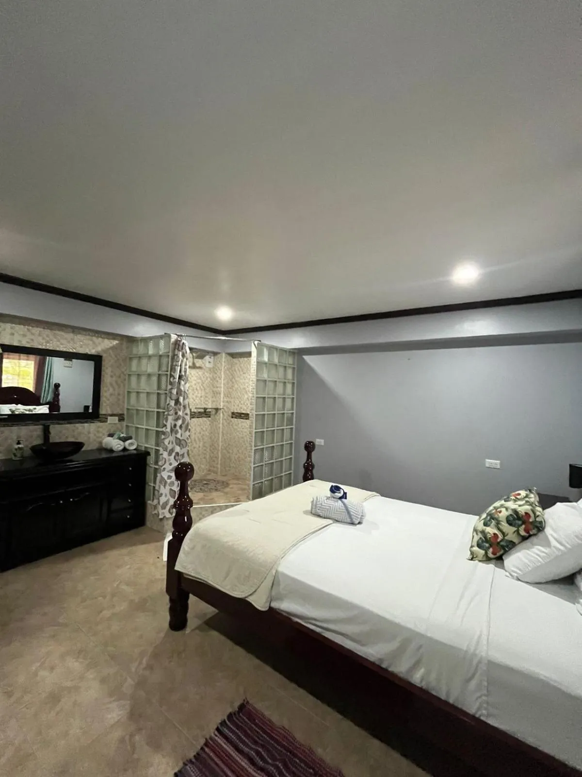 Bed in Seaside Chateau Resort