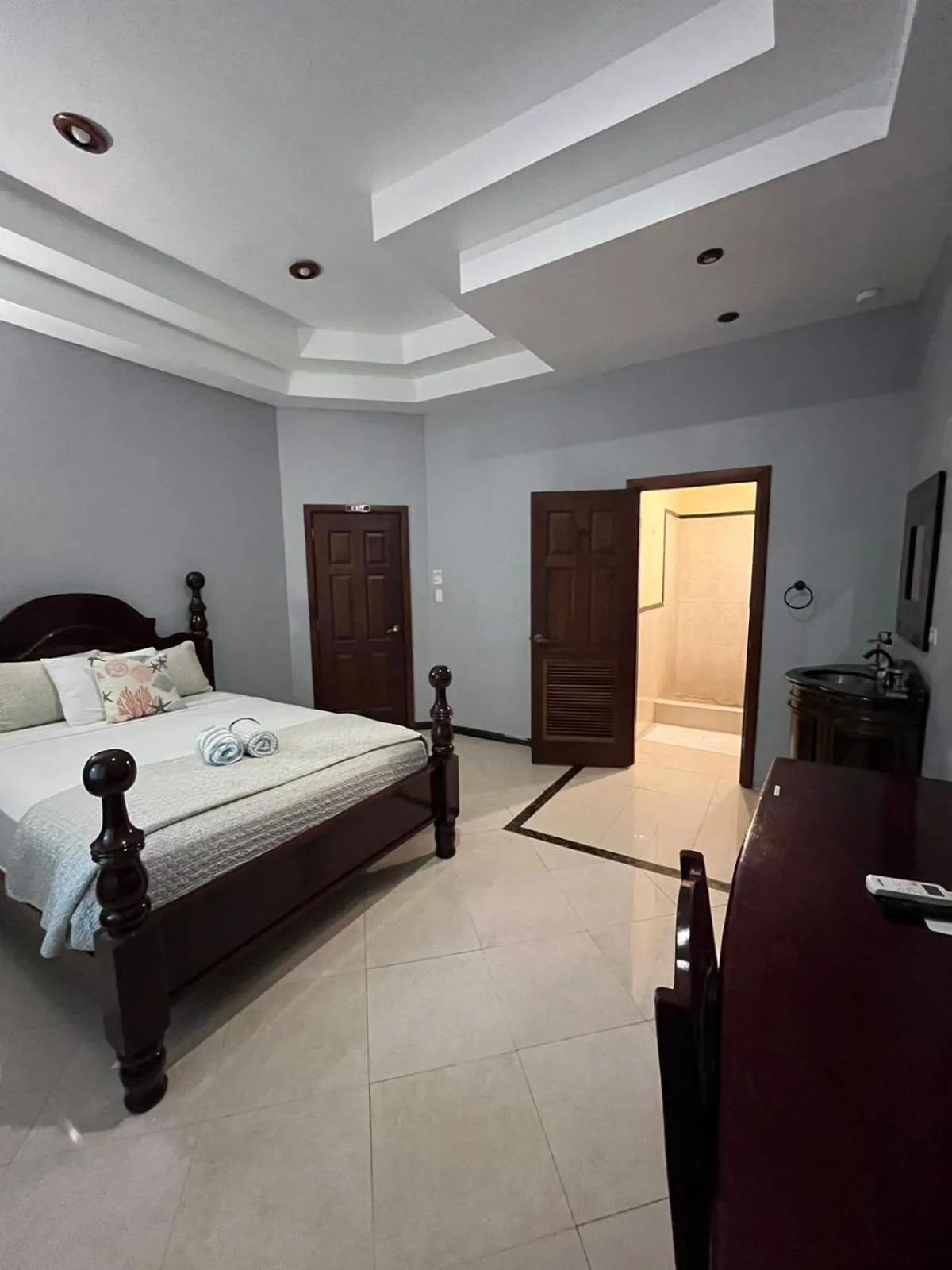 Bed in Seaside Chateau Resort