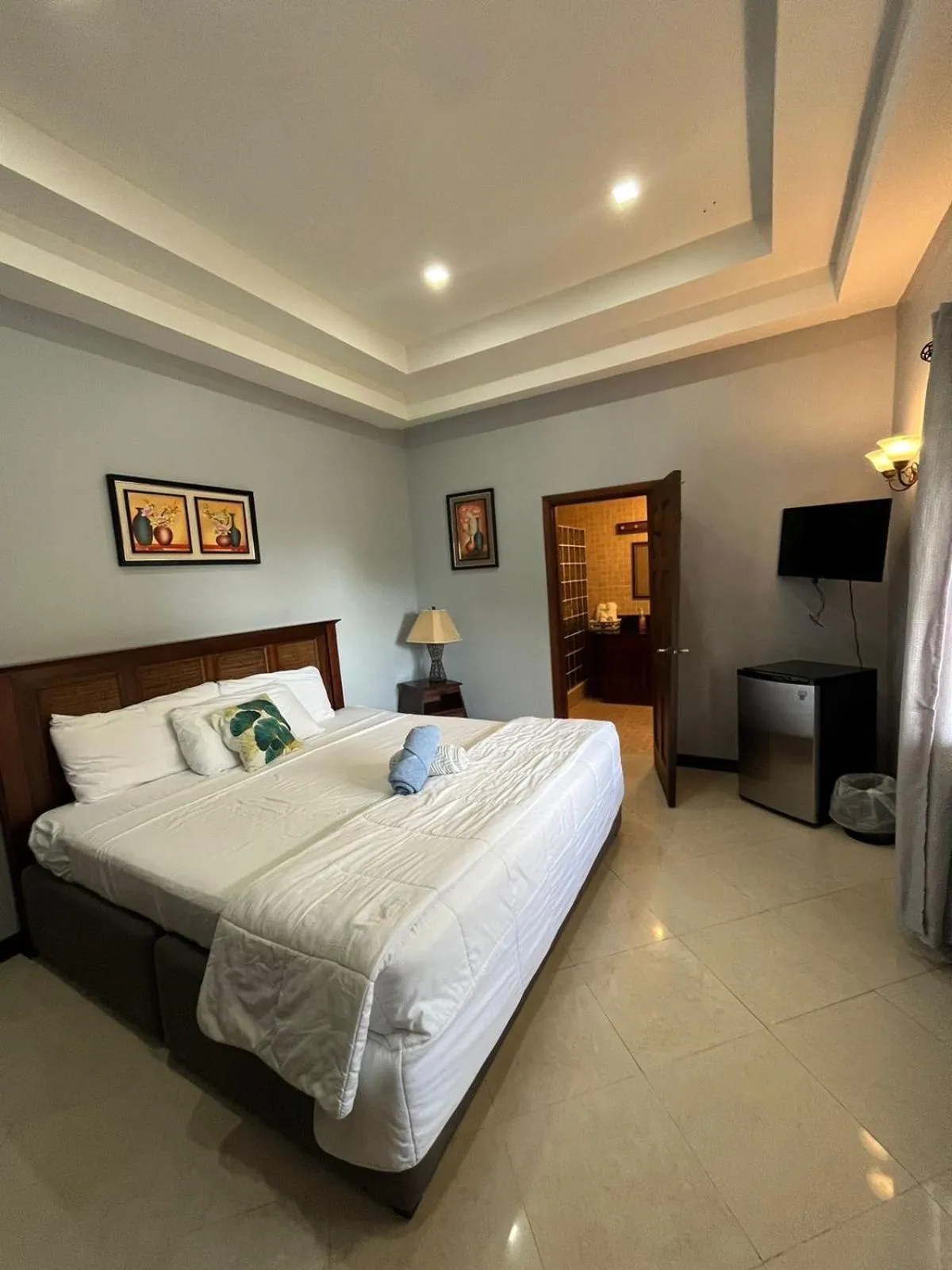 Bed in Seaside Chateau Resort