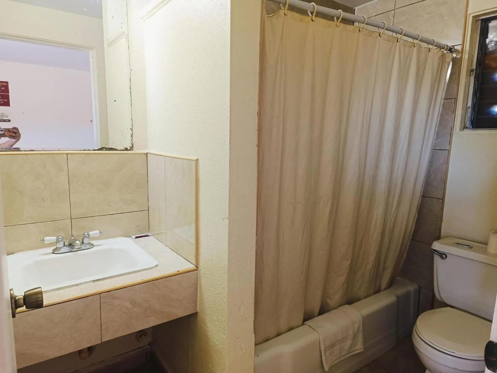 Bathroom in Pen Ann by Capital O Pharr-McAllen TX