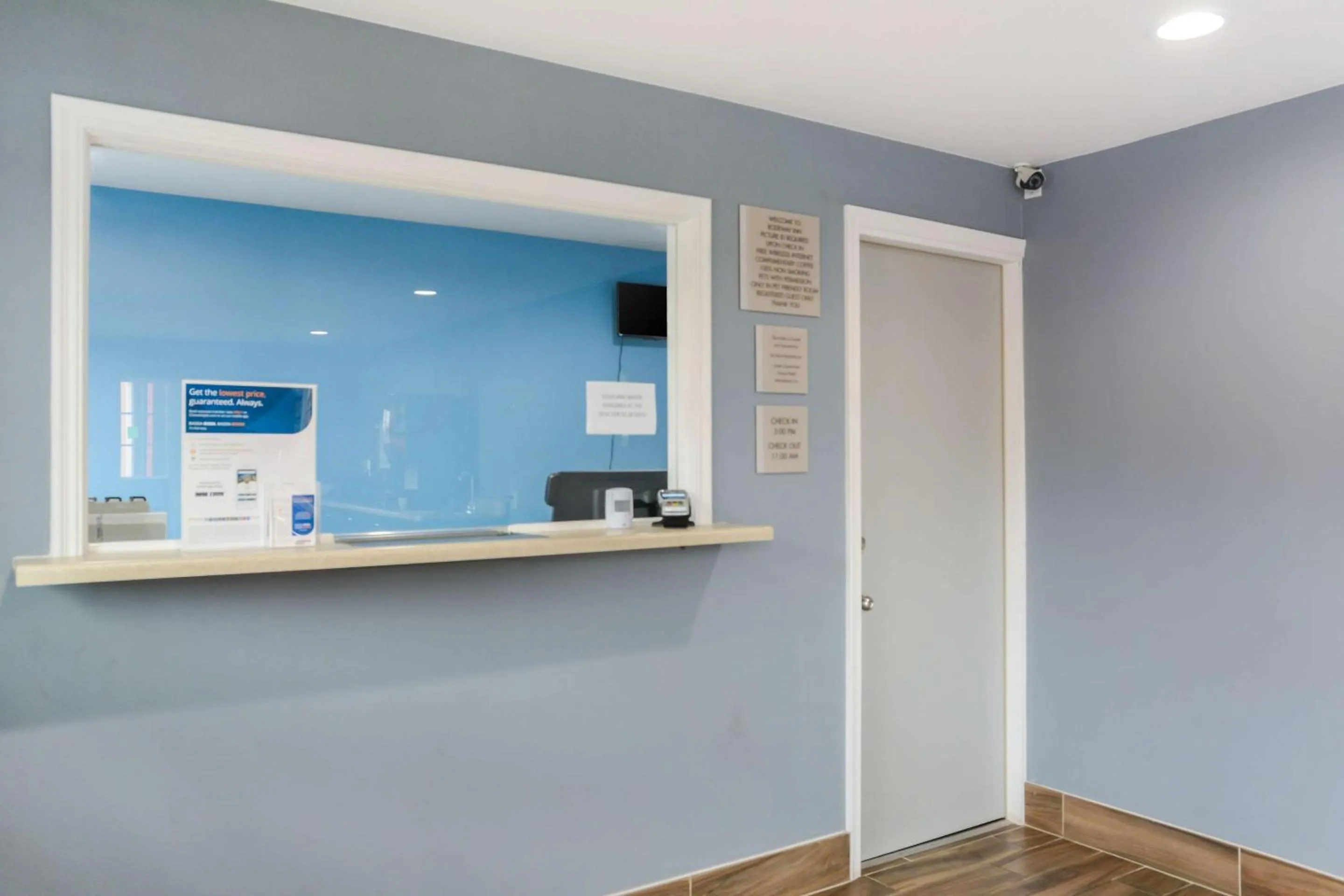 Lobby or reception in Rodeway Inn Milford