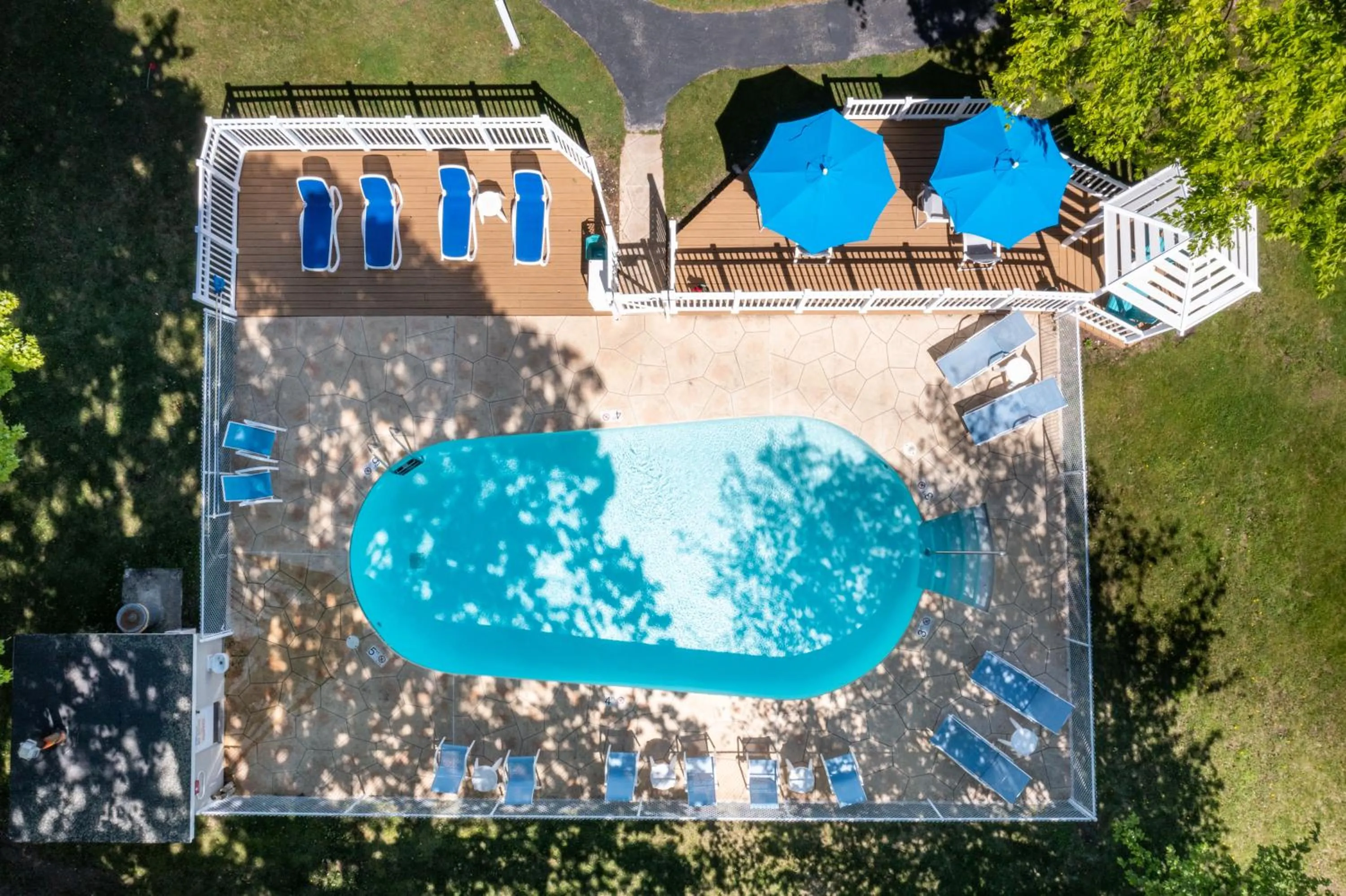 Bird's eye view in Somerset Inn & Suites