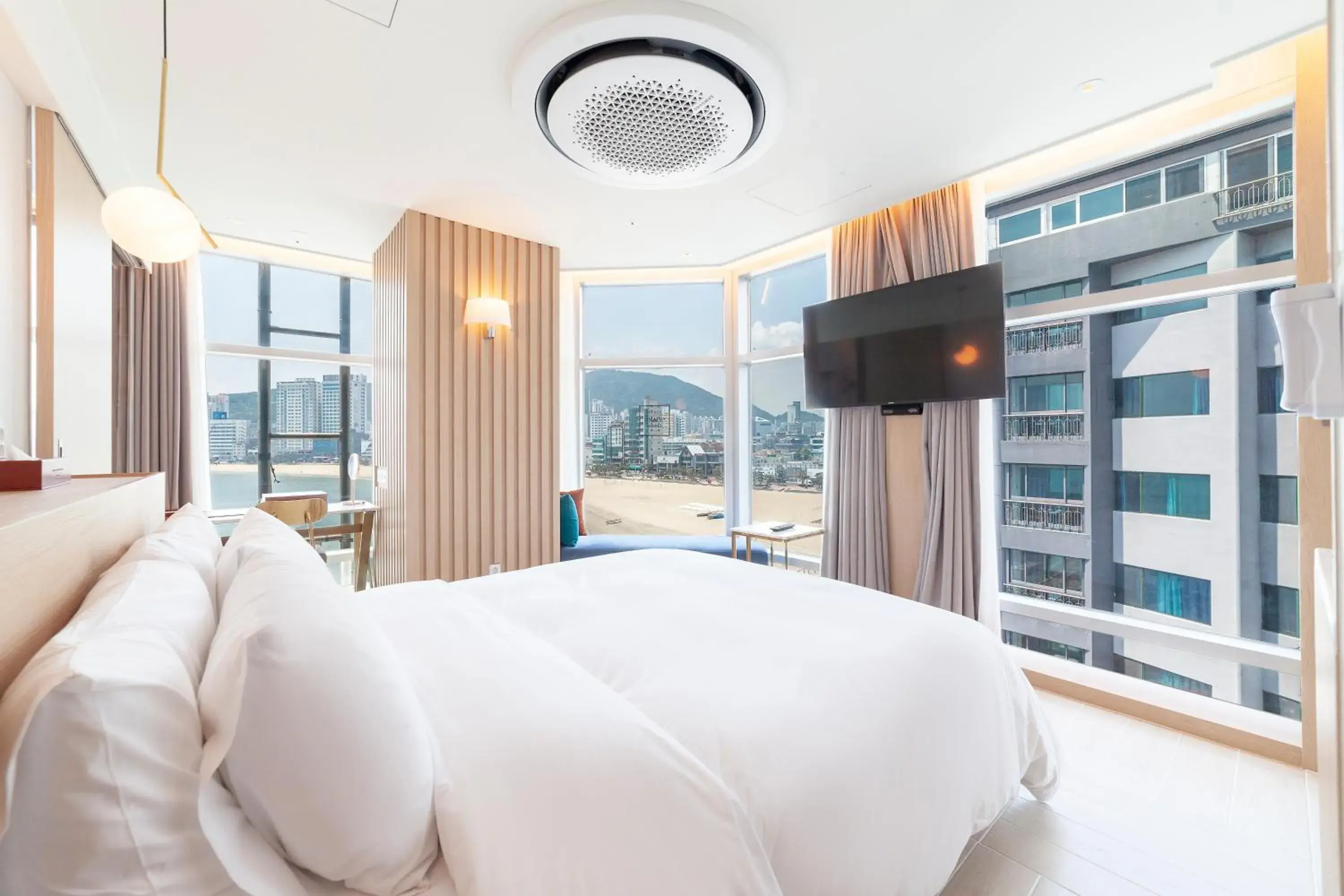 Royal Suite Ocean in Ocean 2Heaven Hotel Busan Royal Suite Ocean in Ocean 2Heaven Hotel Busan