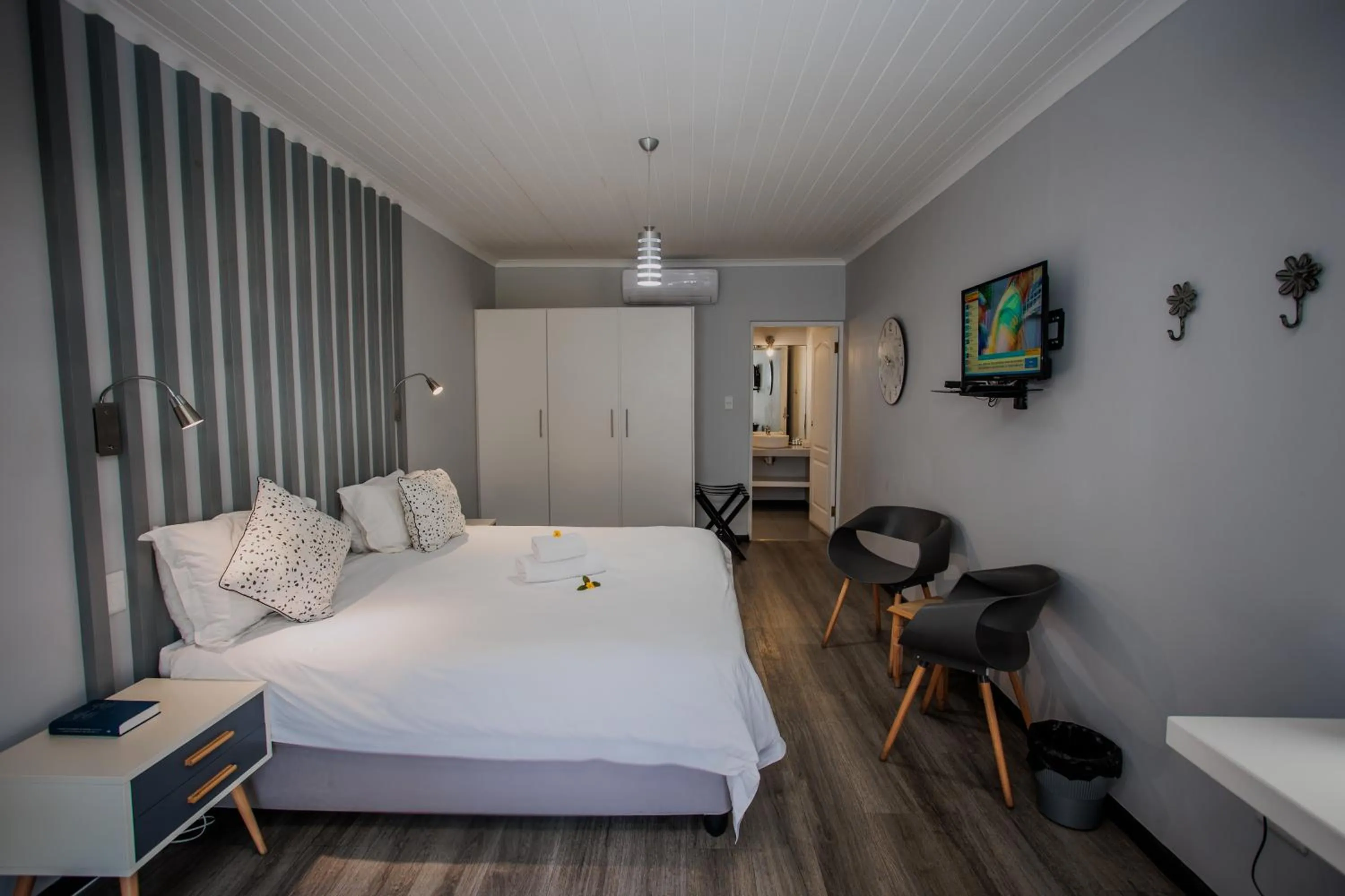 Bed in Aan de Eike Guest House