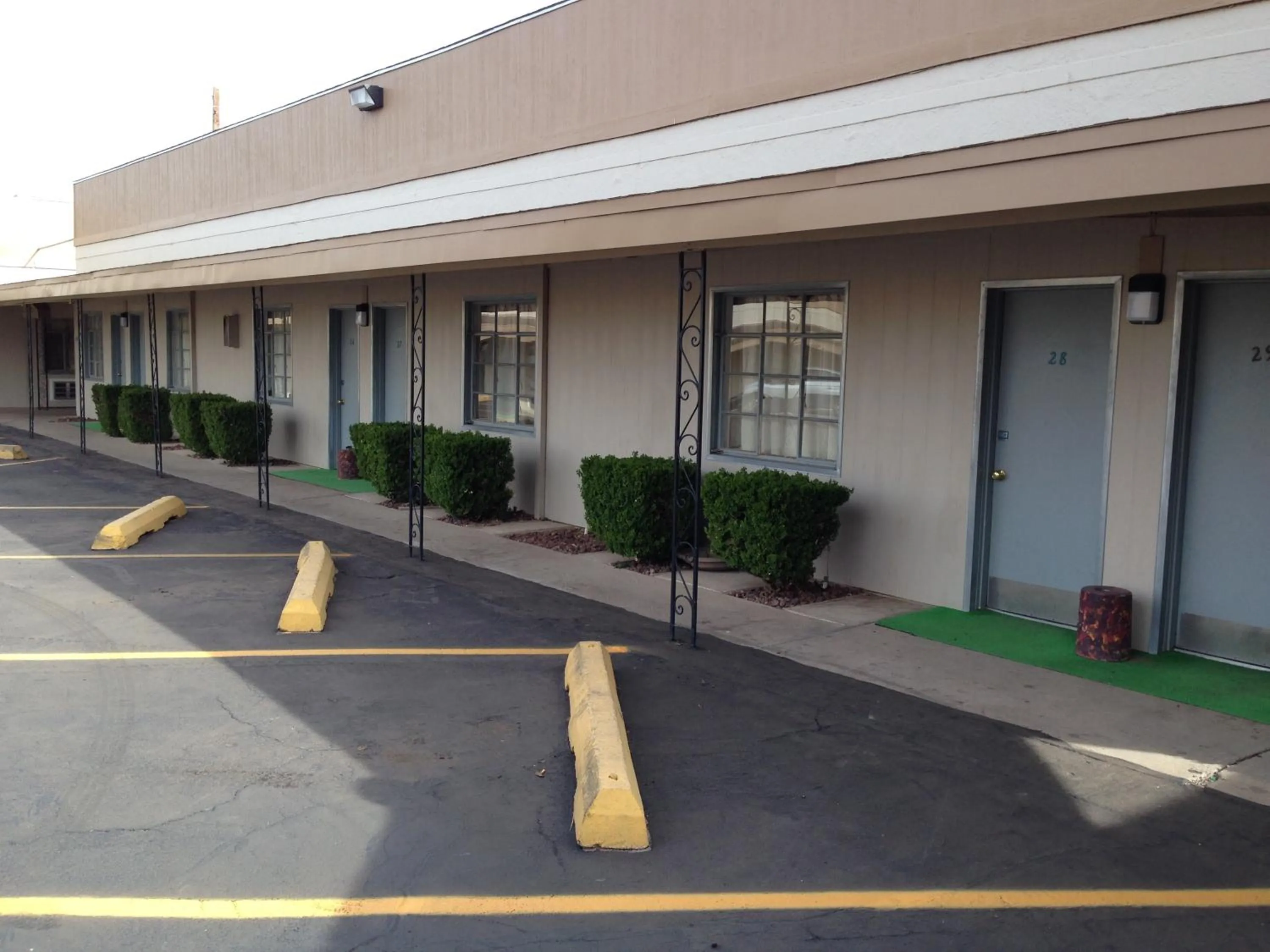 Property building in Mayo Inn