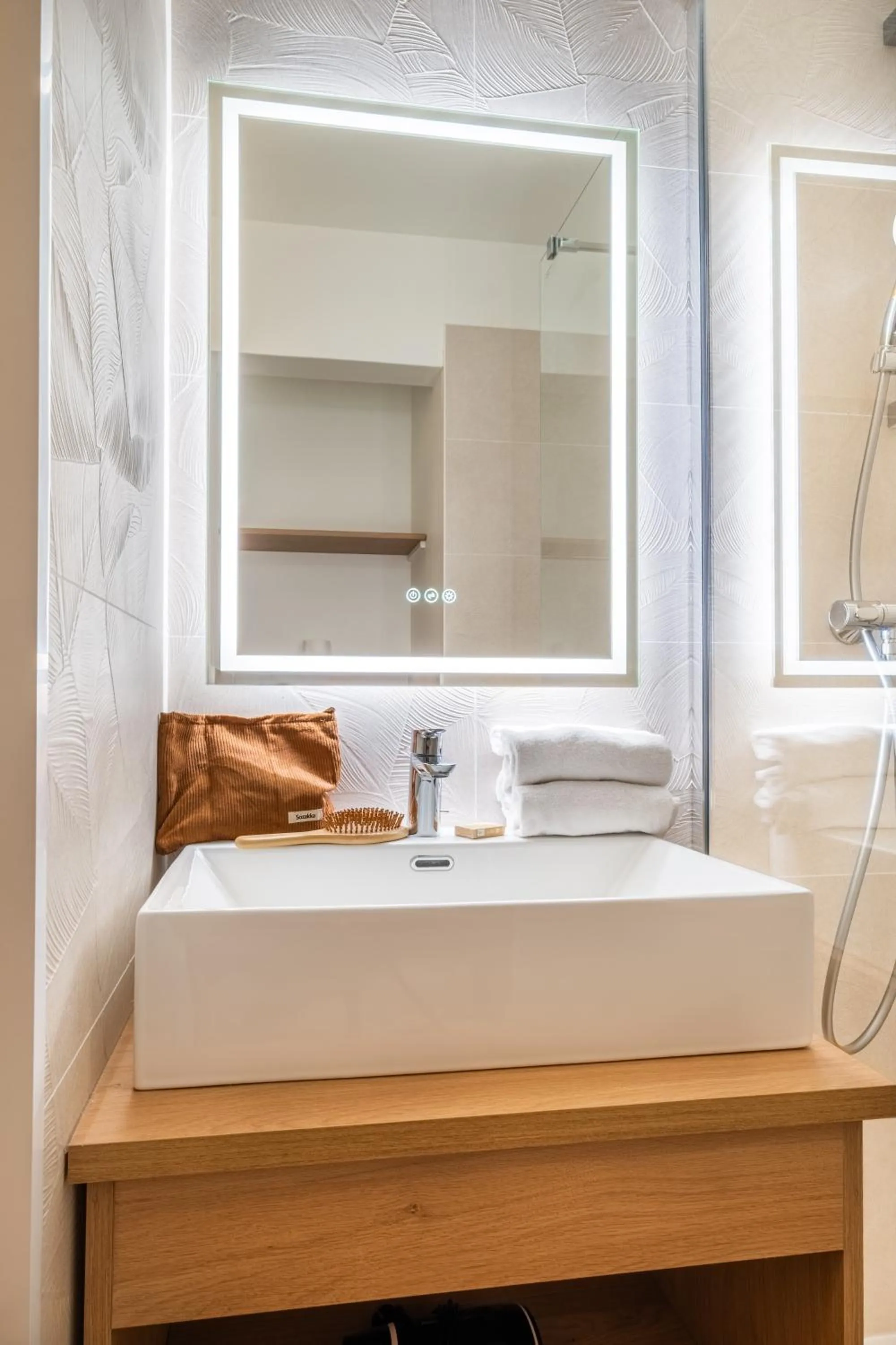 Shower in Résidence Pierre & Vacances Les Citronniers