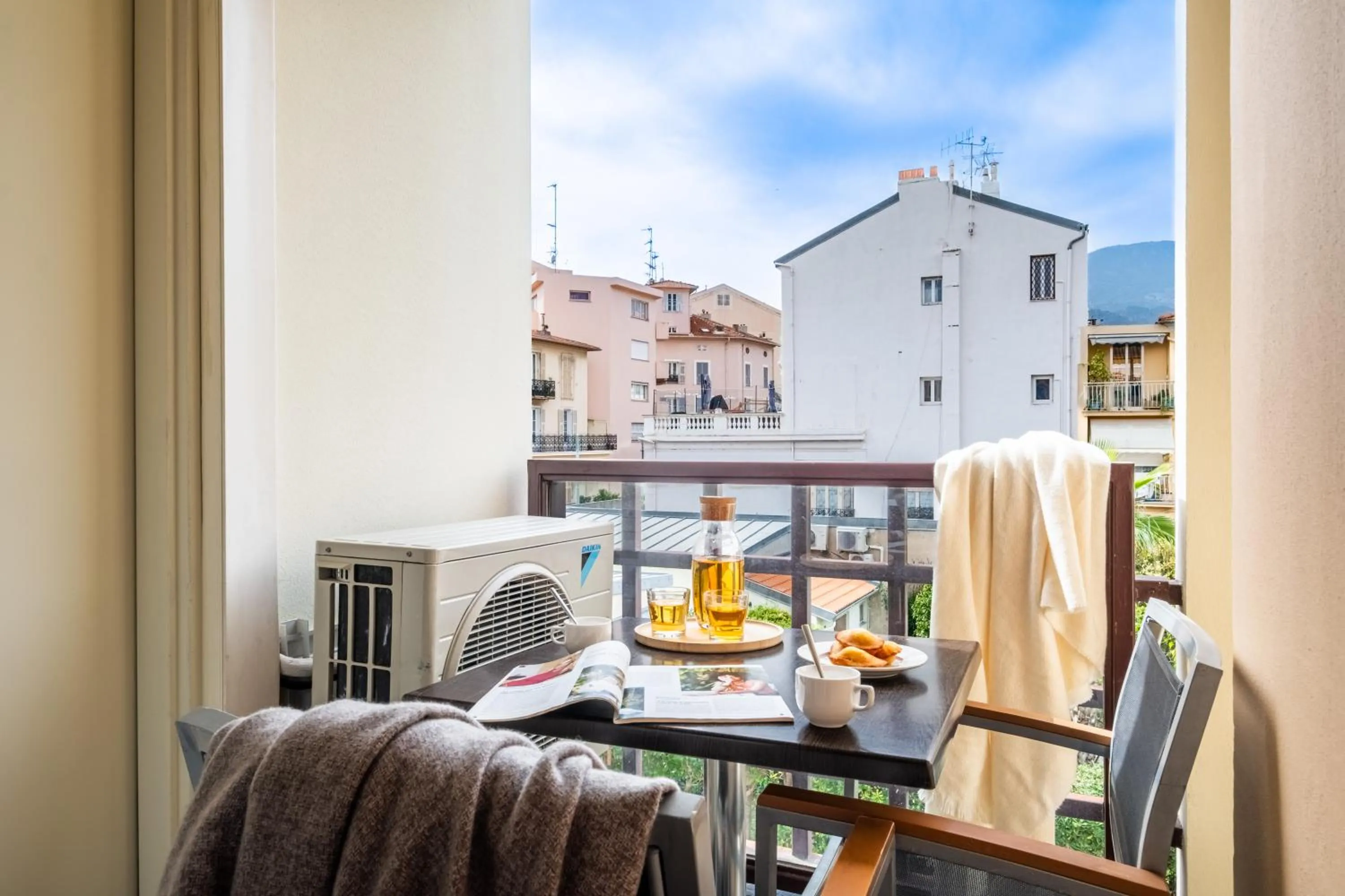 Patio in Résidence Pierre & Vacances Les Citronniers