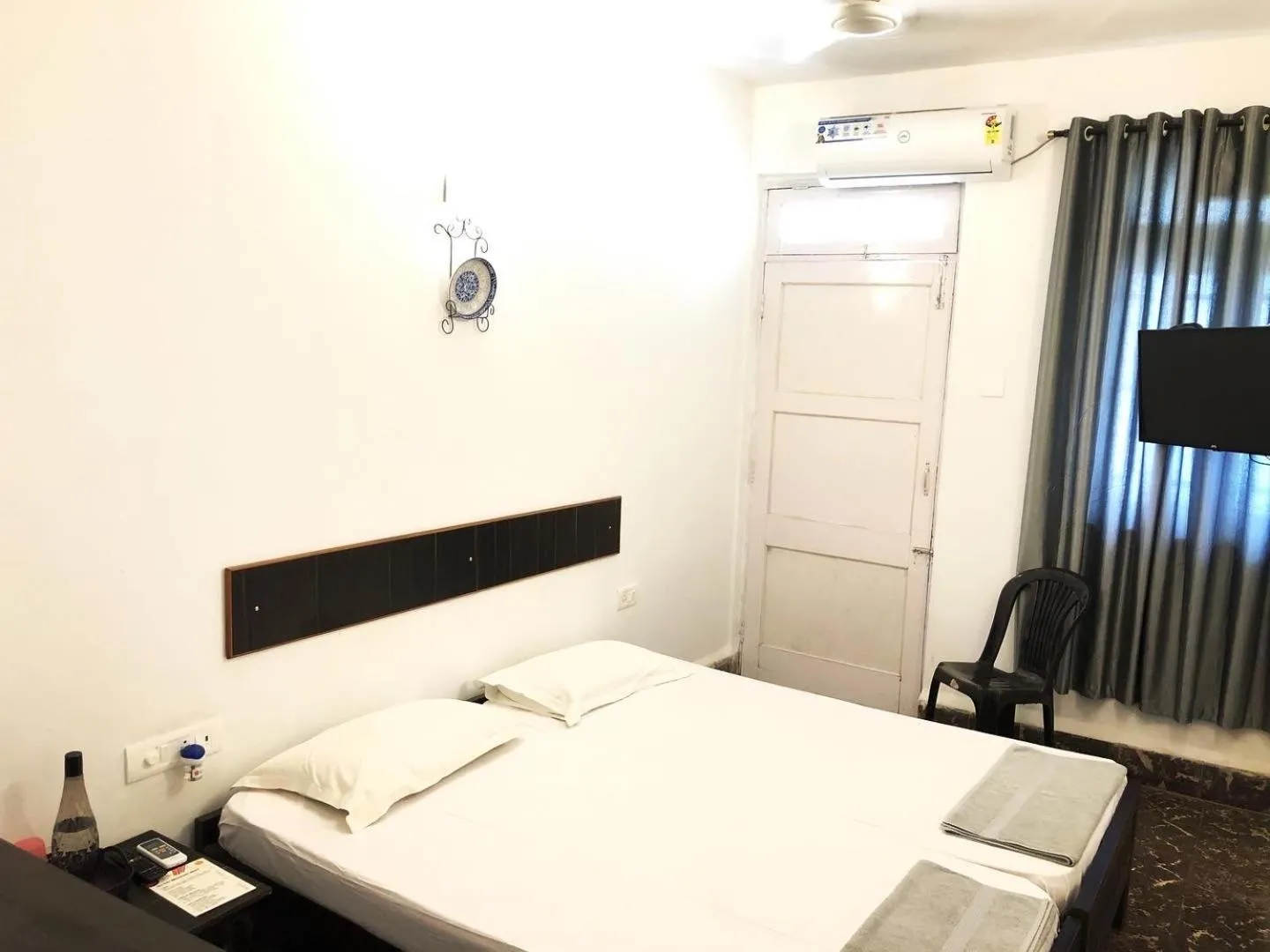 Bed in Hotel Paulino