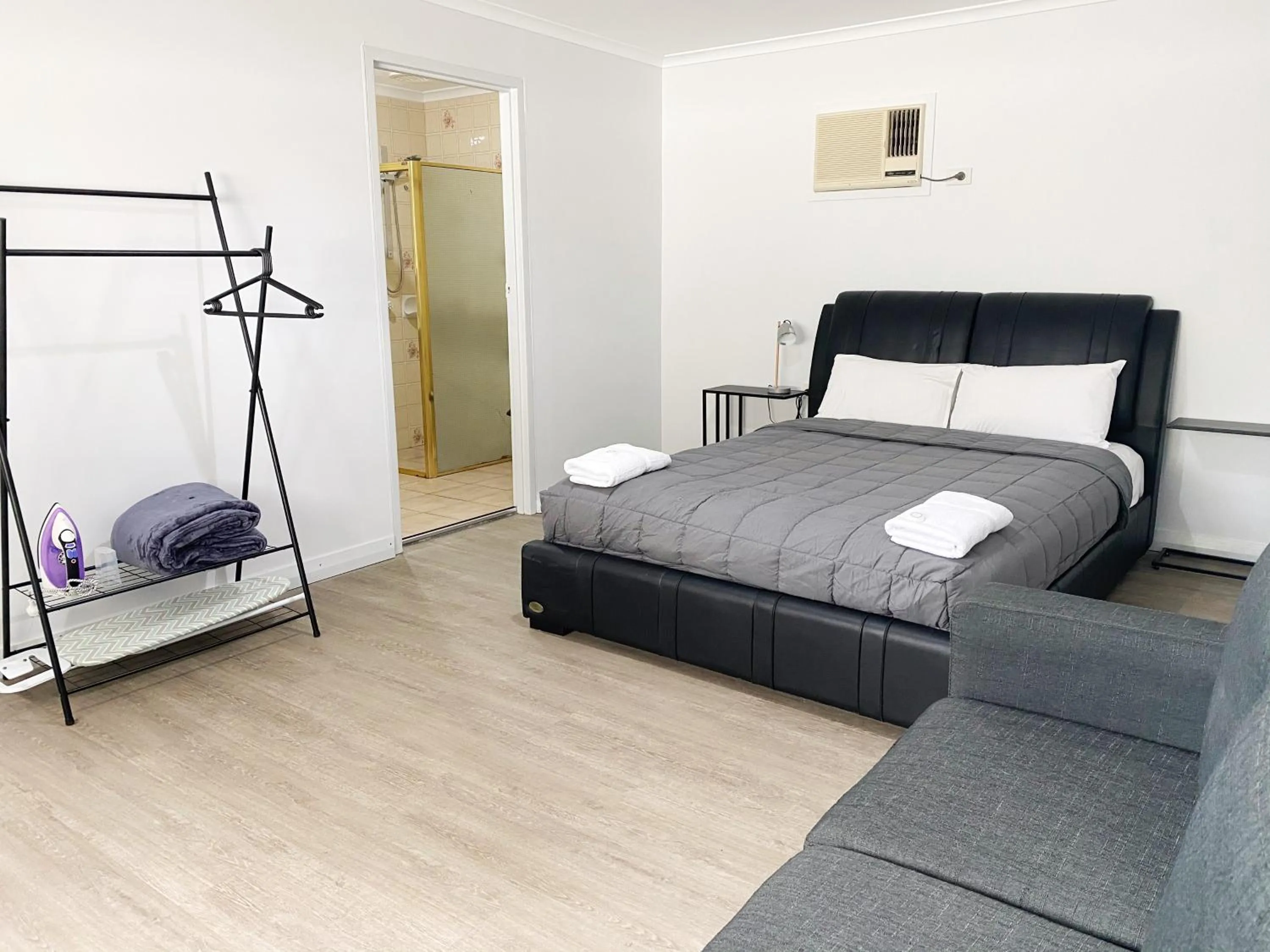 Bed in Limestone Coast Tourist Park