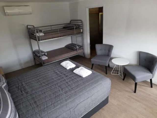 Bed in Limestone Coast Tourist Park