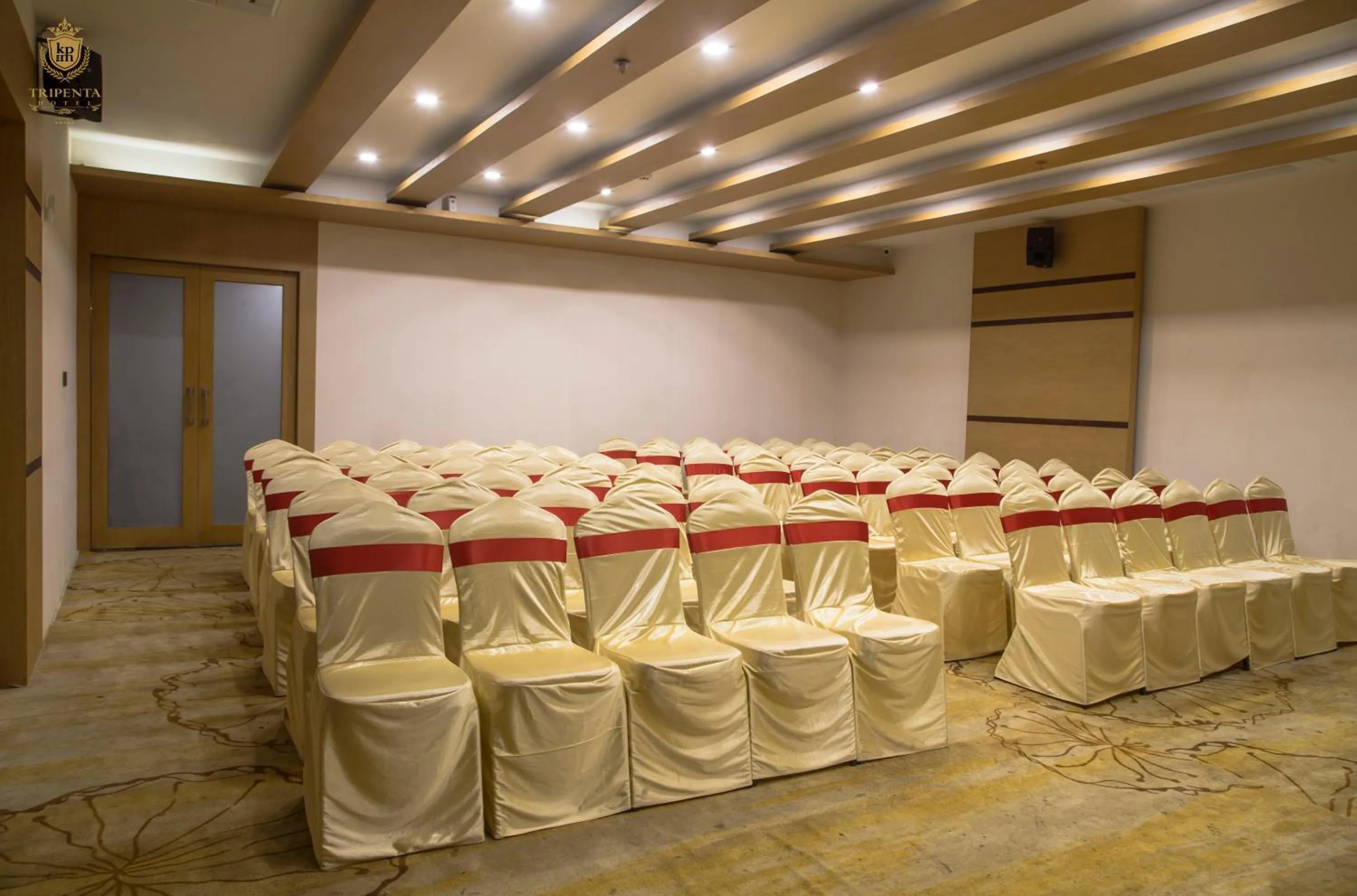 Business facilities in KPM TRIPENTA HOTEL