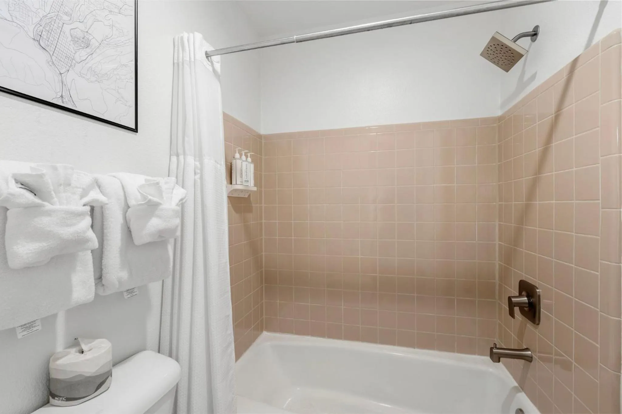 Bathroom in Adventure Inn Durango