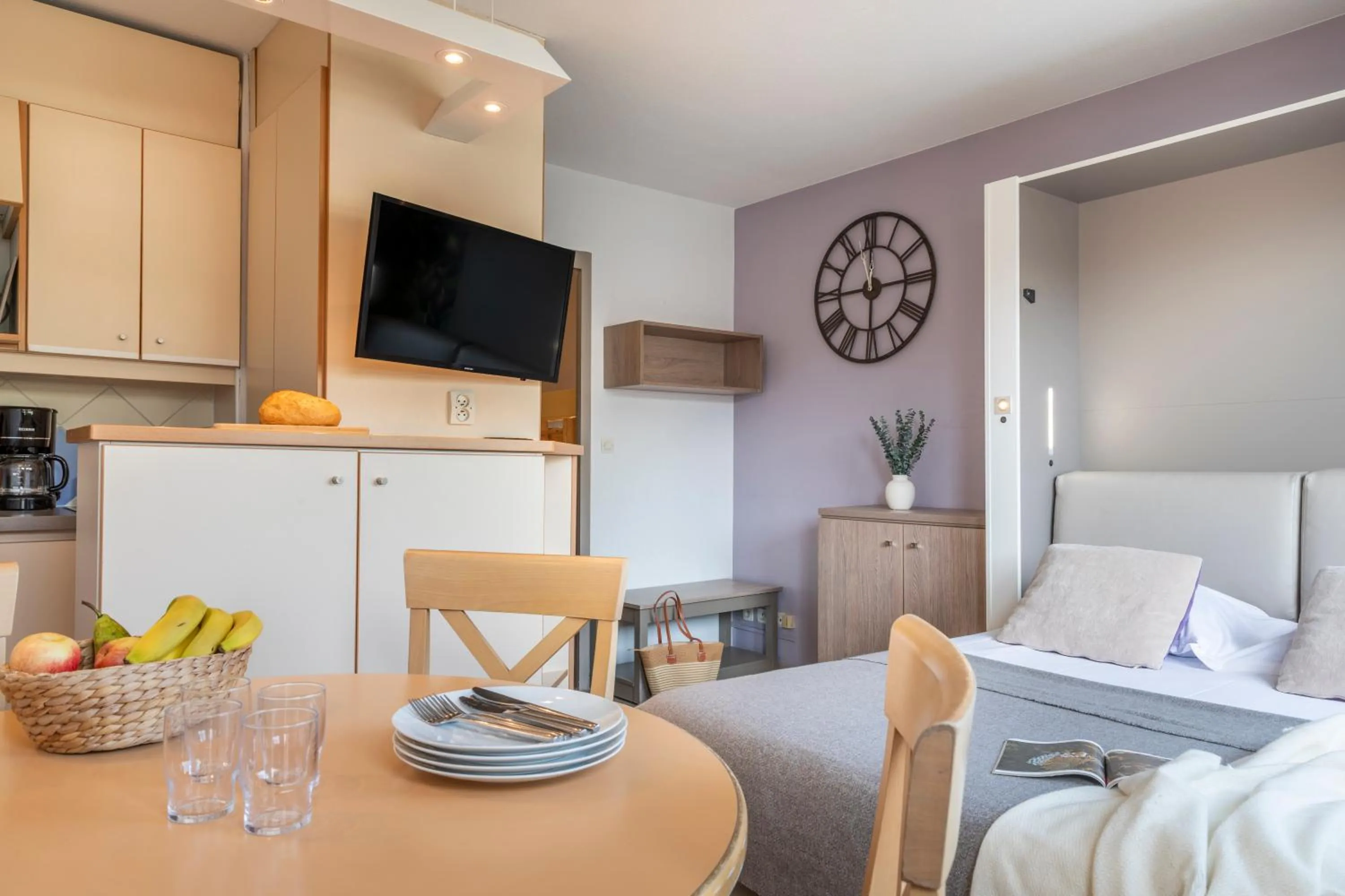 TV and multimedia in Résidence Pierre & Vacances La Promenade des Bains