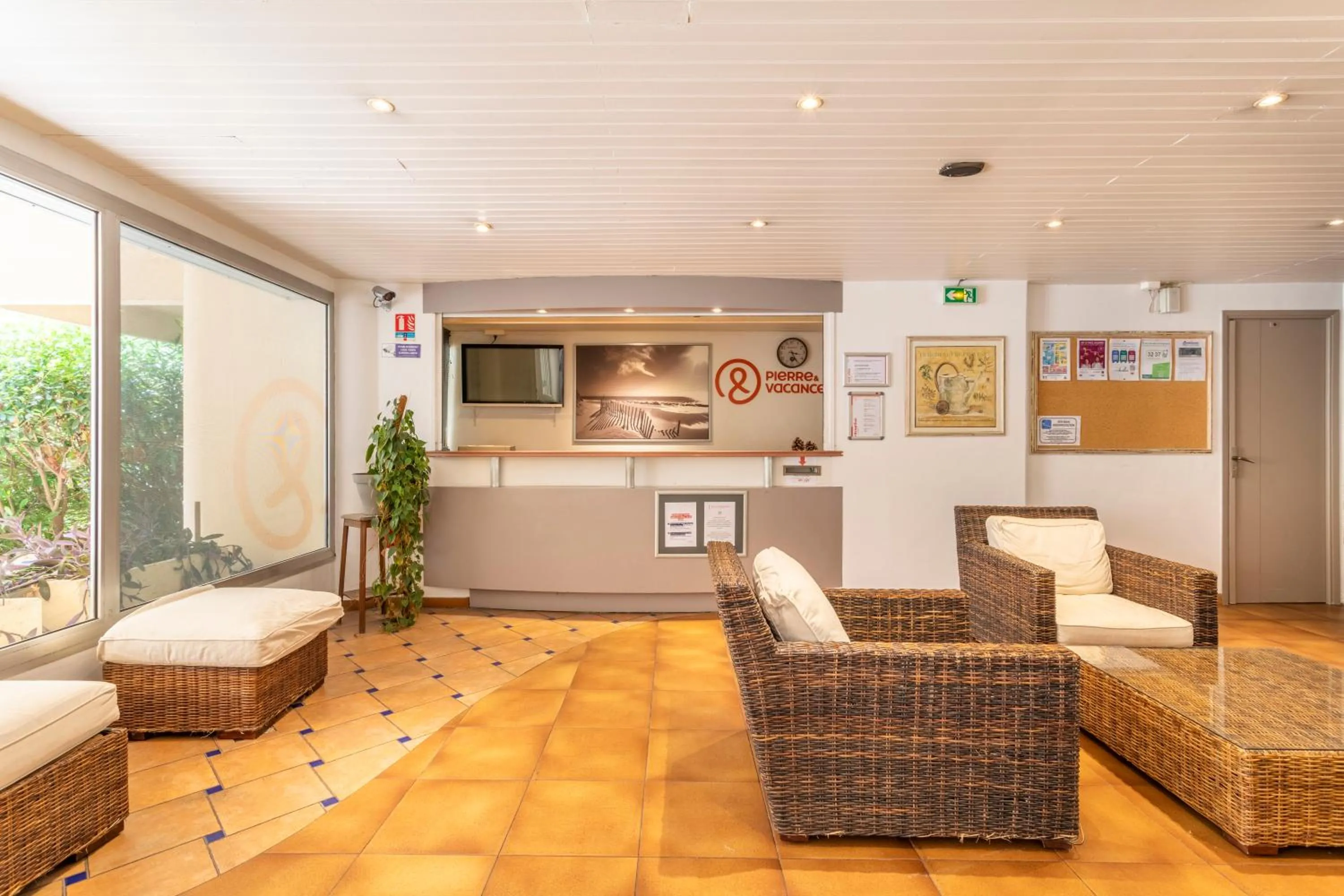 Lobby or reception in Résidence Pierre & Vacances La Promenade des Bains
