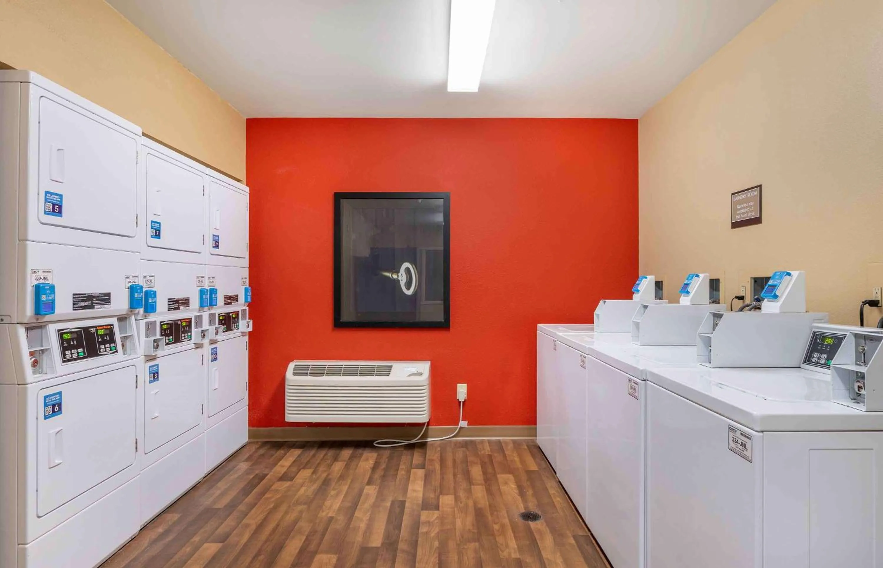 Property building in Extended Stay America Select Suites - Peoria - North