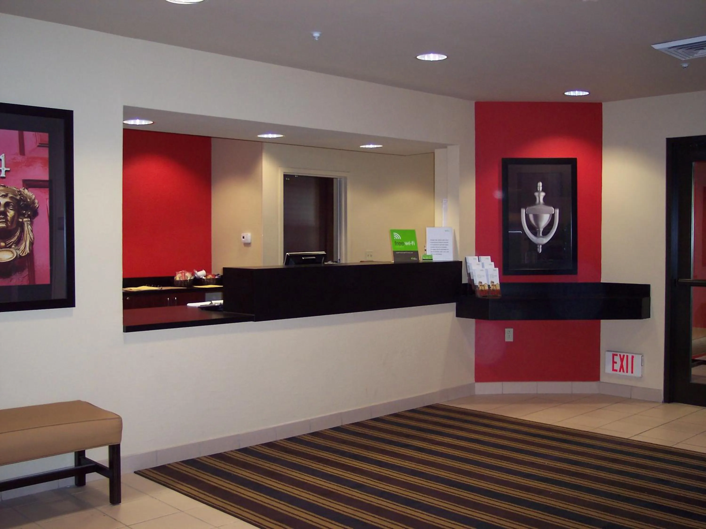 Lobby or reception in Extended Stay America Select Suites - Peoria - North