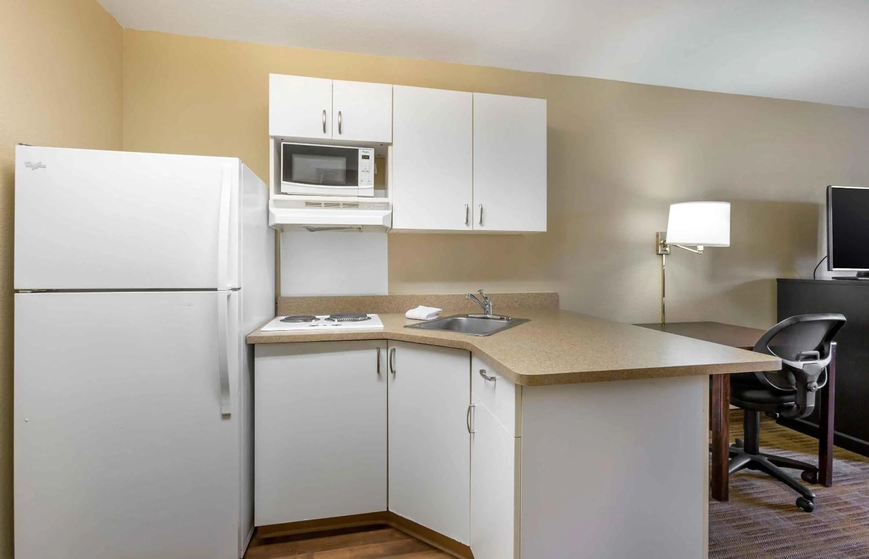 Kitchen or kitchenette in Extended Stay America Suites - Phoenix - Mesa