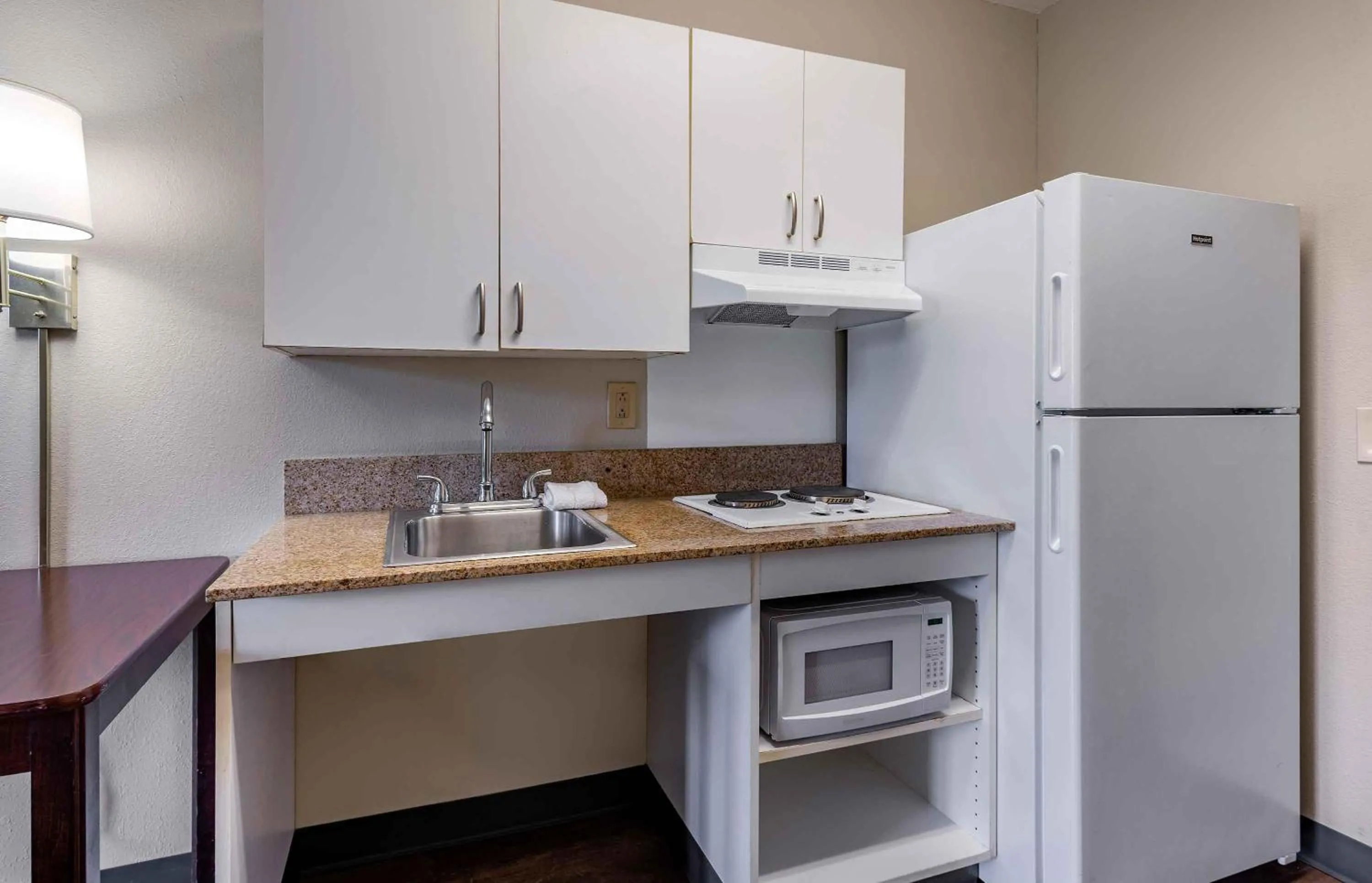 Kitchen or kitchenette in Extended Stay America Suites - Phoenix - Mesa