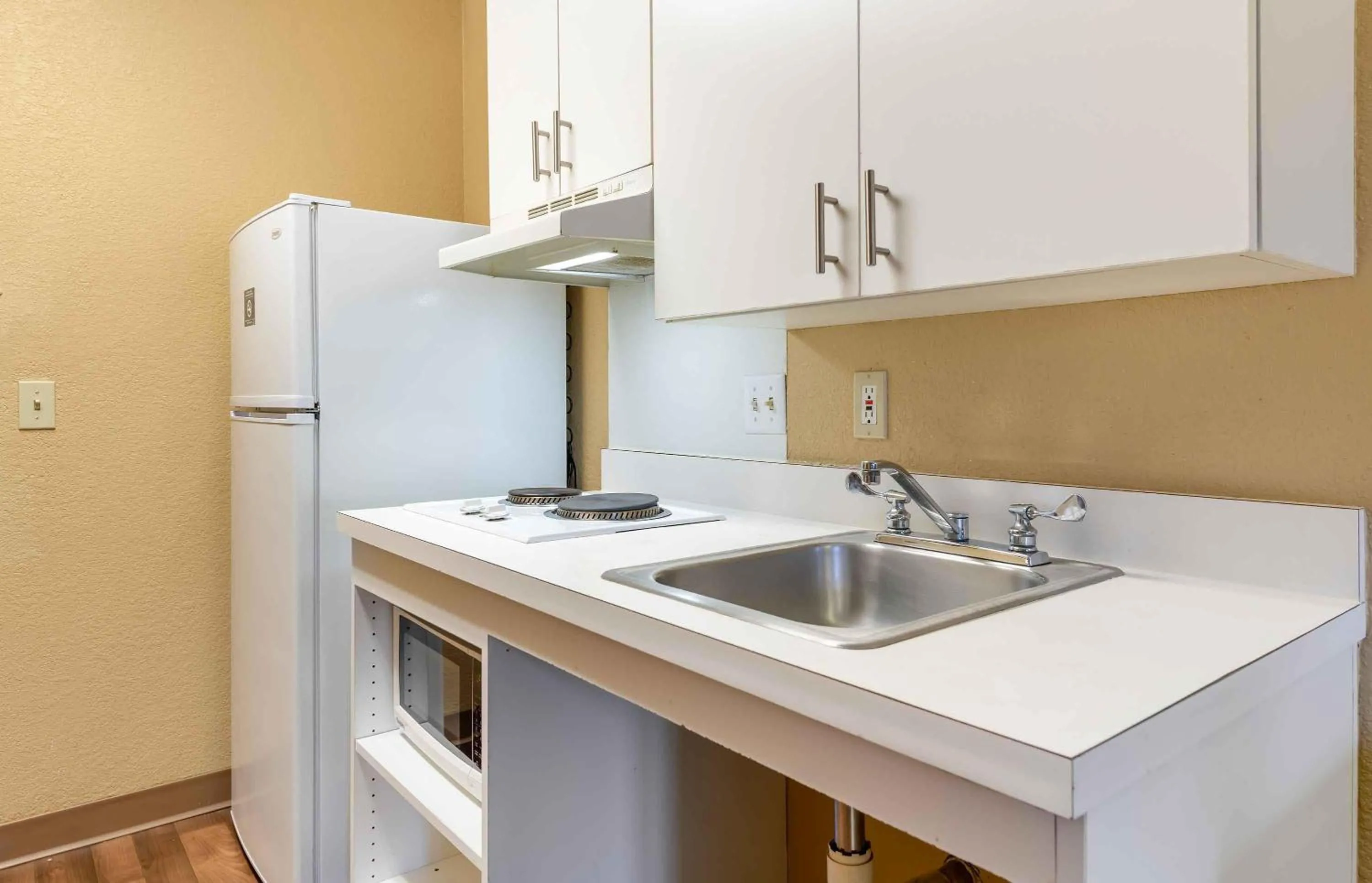 Kitchen or kitchenette in Extended Stay America Suites - Phoenix - Mesa