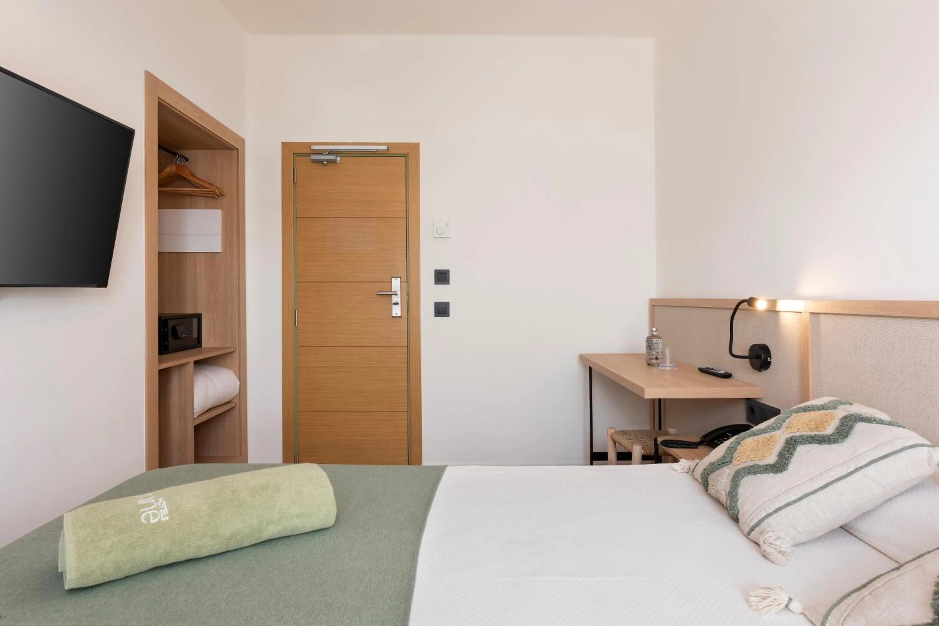 Bedroom, Bed in Copaiba by Honne Hotels - Adults Only