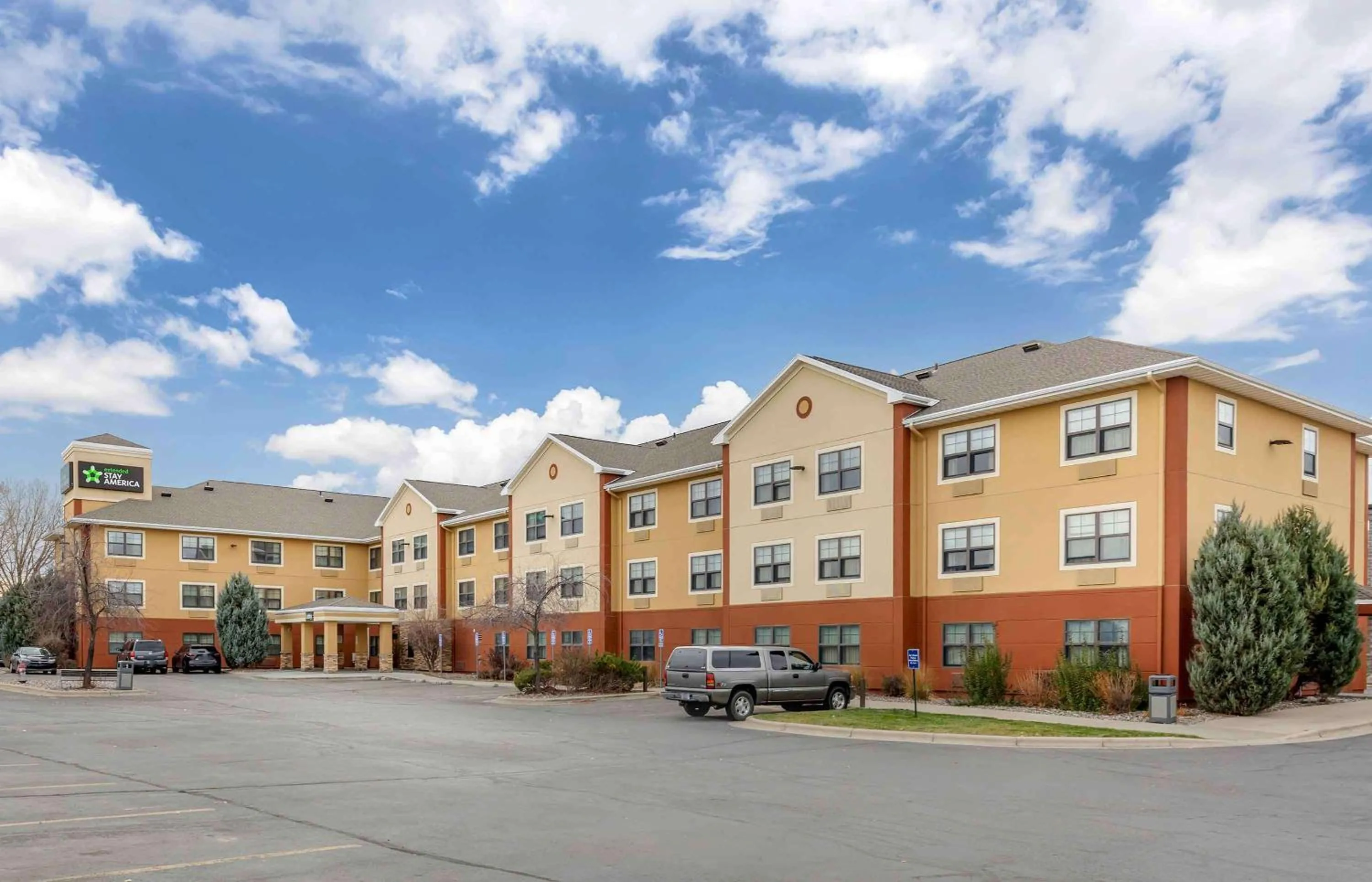 Property building in Extended Stay America Suites - Billings - West End
