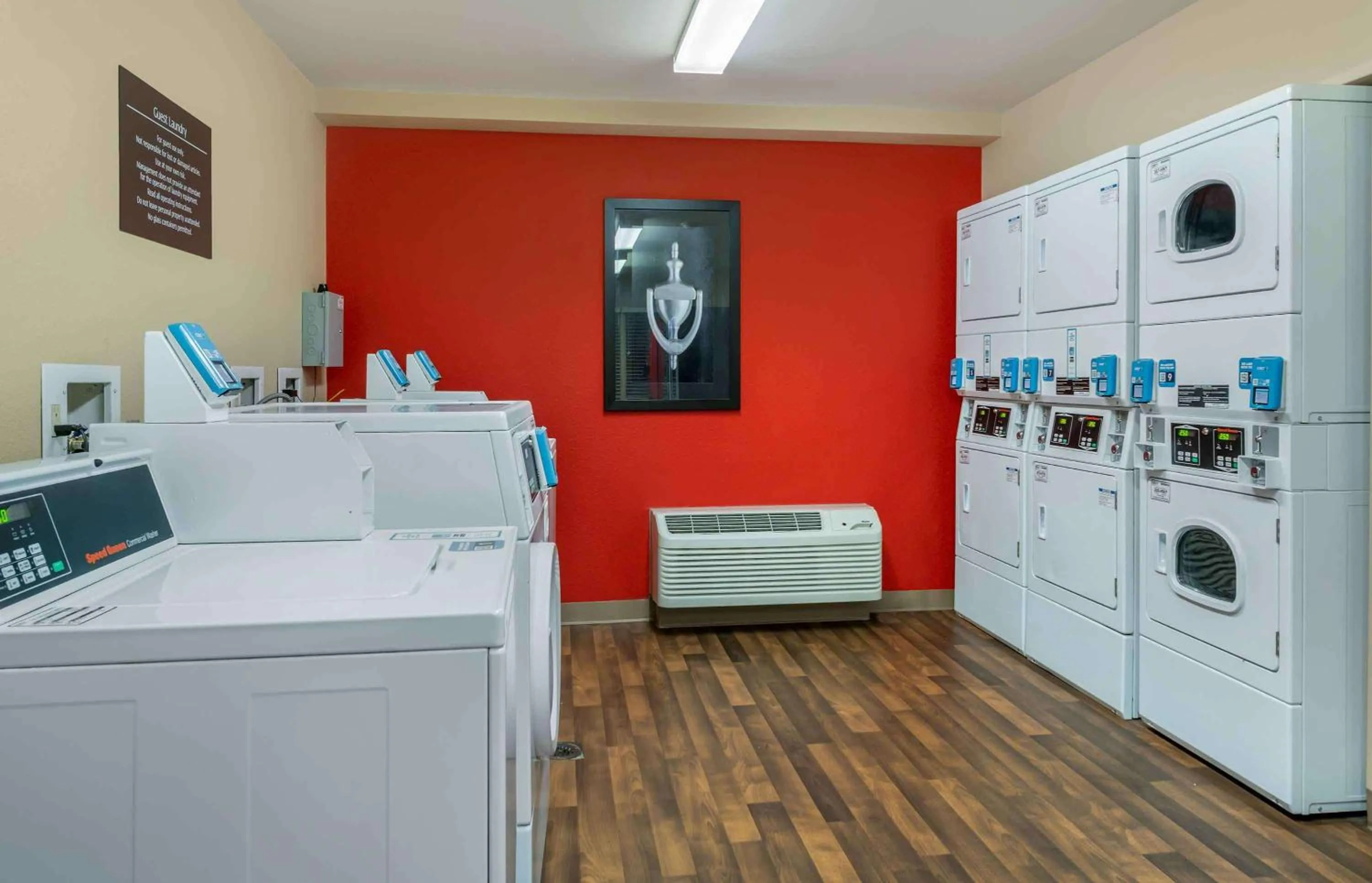 Property building in Extended Stay America Suites - South Bend - Mishawaka - North